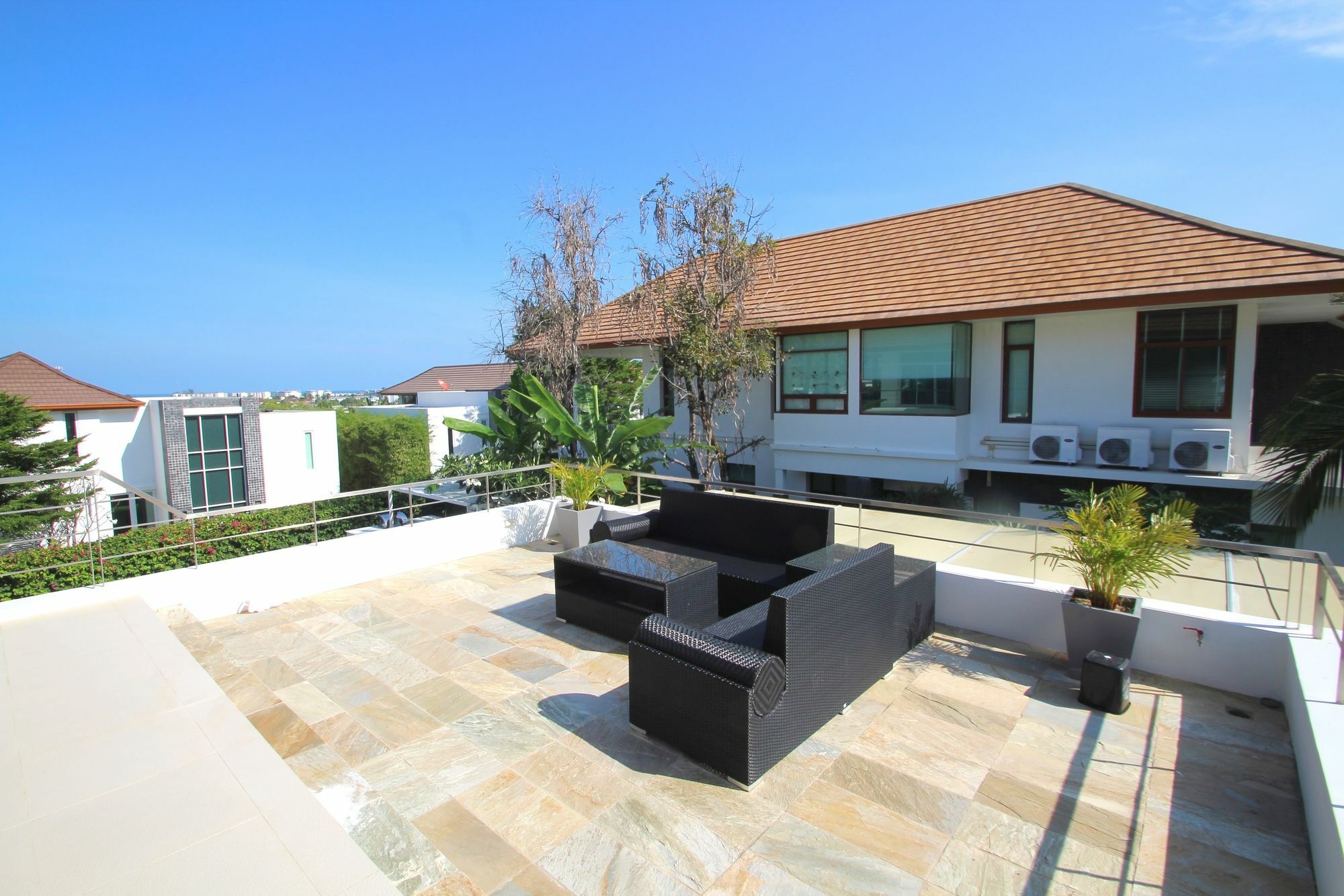 5 Bedrooms Mansion B3 Villa