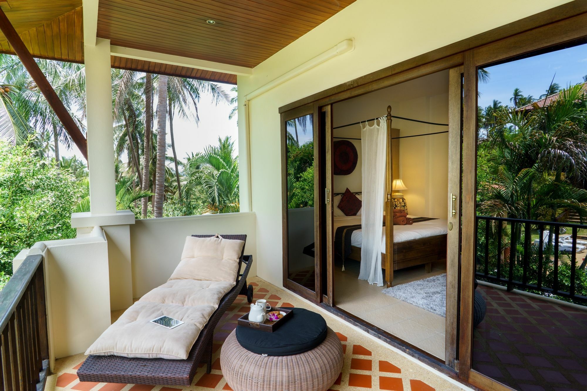 Maenam Hills Samui 3*
