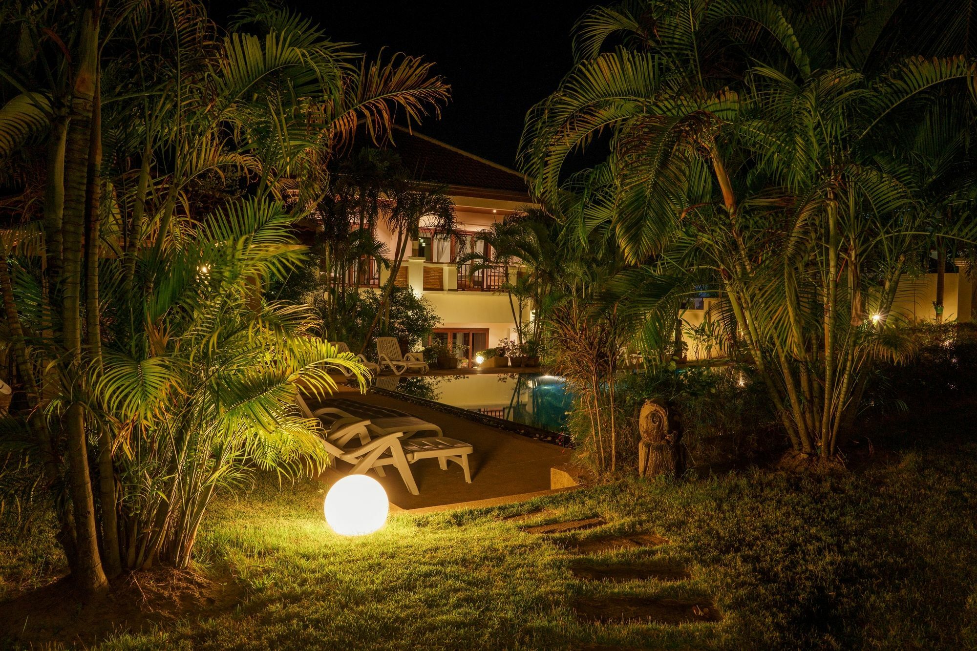 Maenam Hills Samui Resort