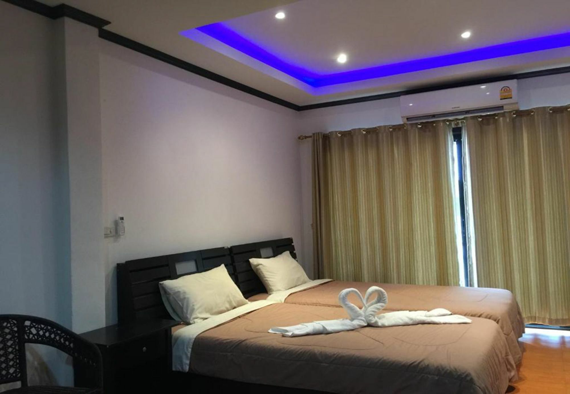 K&j Aparthotel