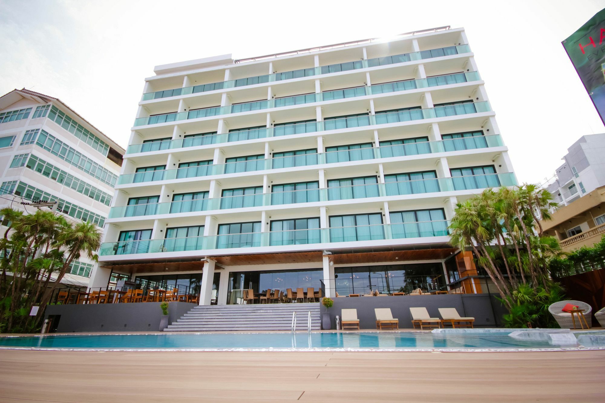 Hotel Morada Pattaya Jomtien Beach