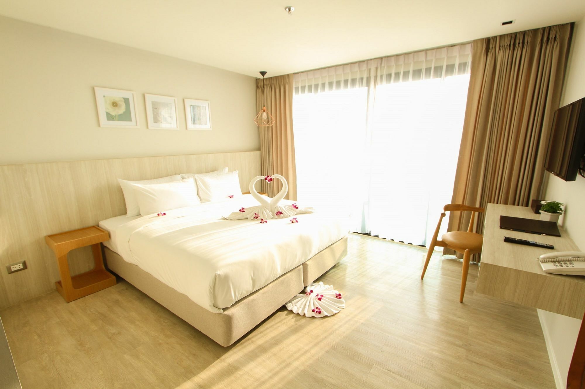 Hotel Morada Pattaya 4*