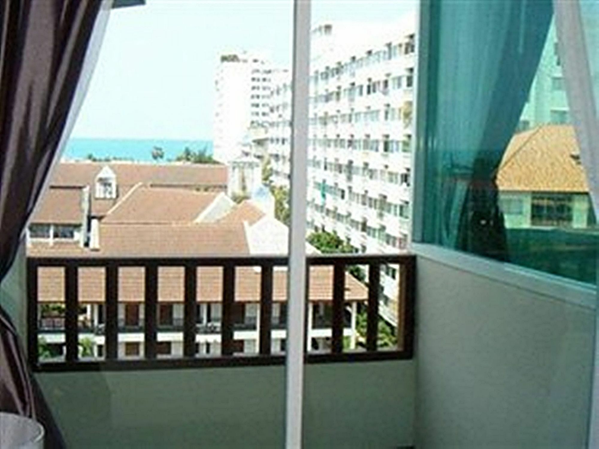 Grand Jomtien Beach