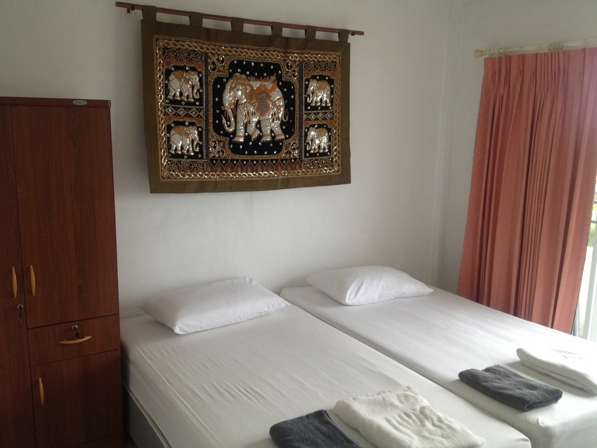 Jomtien Hostel Guest house