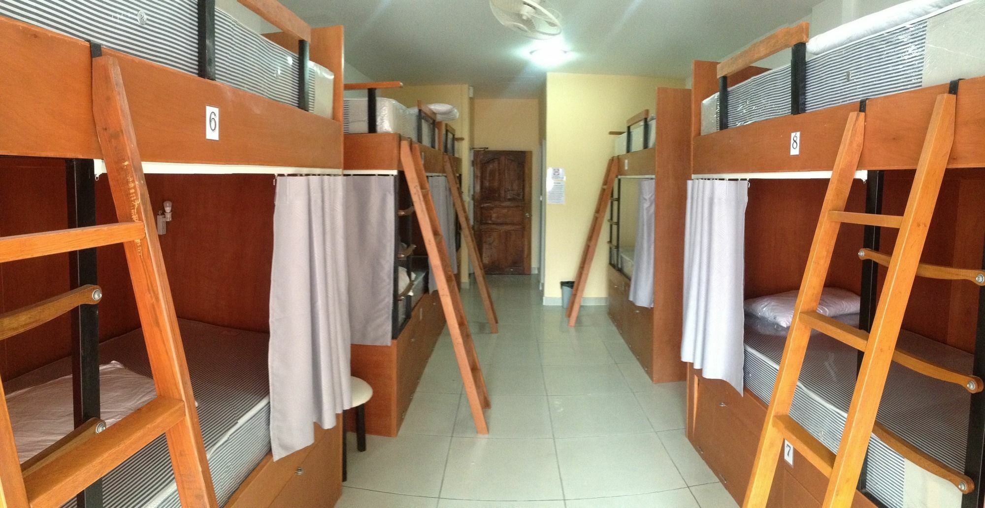 Jomtien Hostel Guest house Jomtien Beach