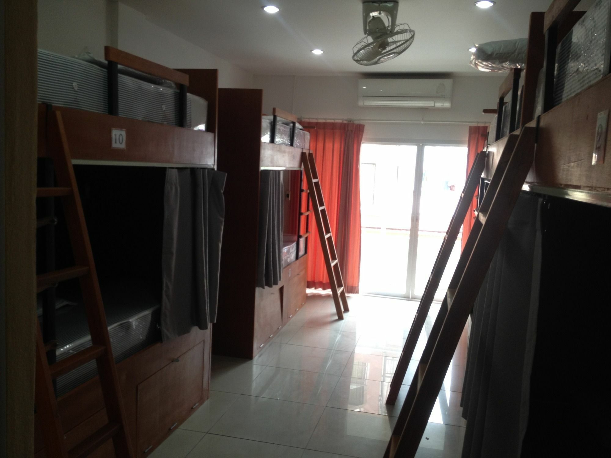 Jomtien Hostel 2* Jomtien Beach