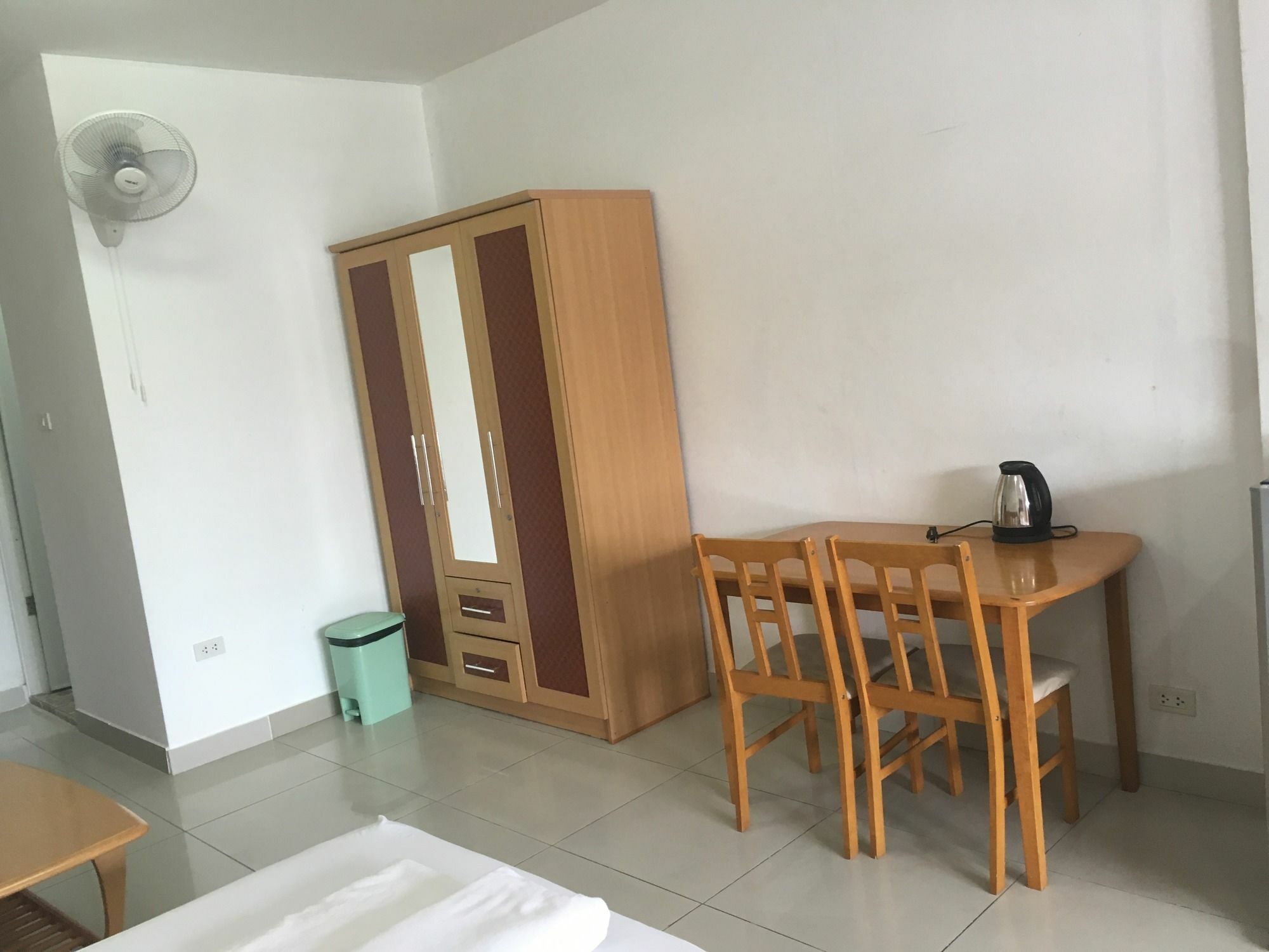 Jomtien Hostel 2* Jomtien Beach