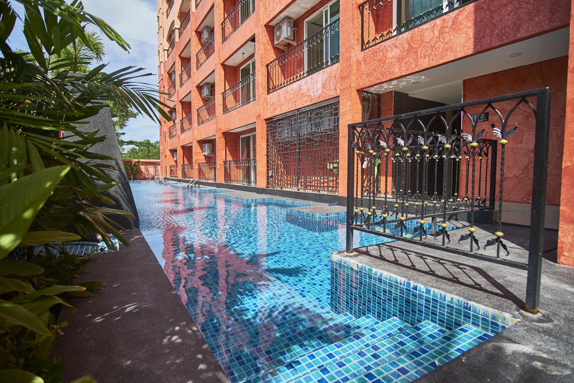 Sonia - Sha Extra 4* Jomtien Beach