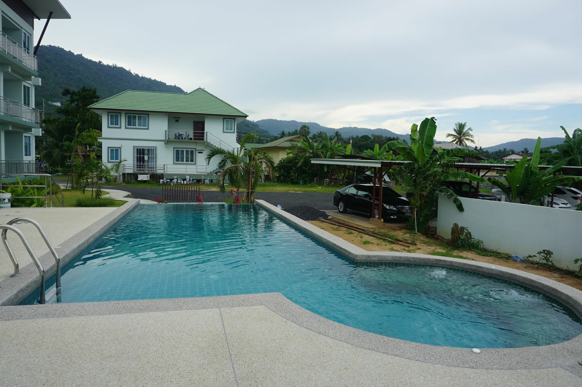 Gina House Apartment Maret