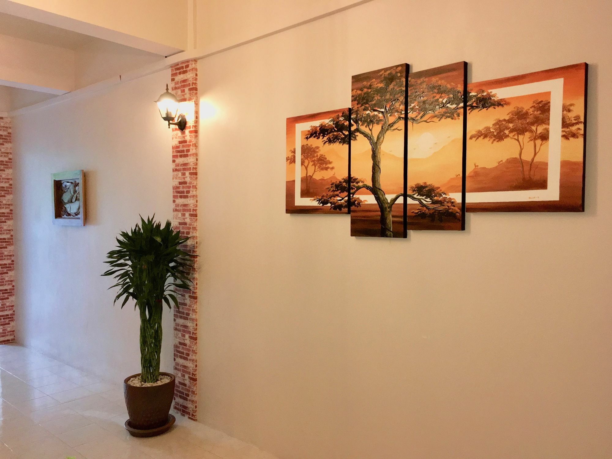 Breezy House * Praia de Jomtien