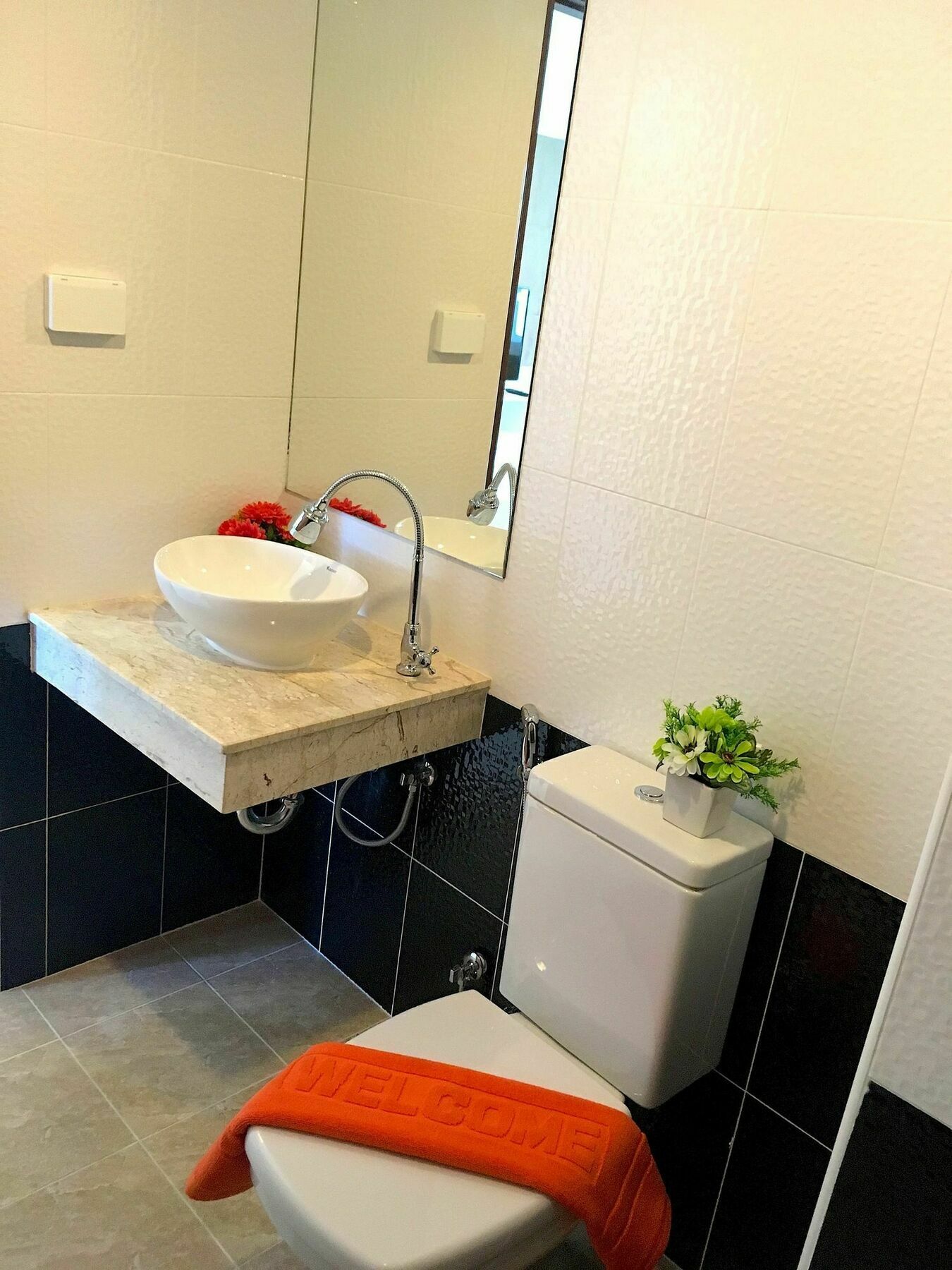 Breezy House Apartamento Praia de Jomtien