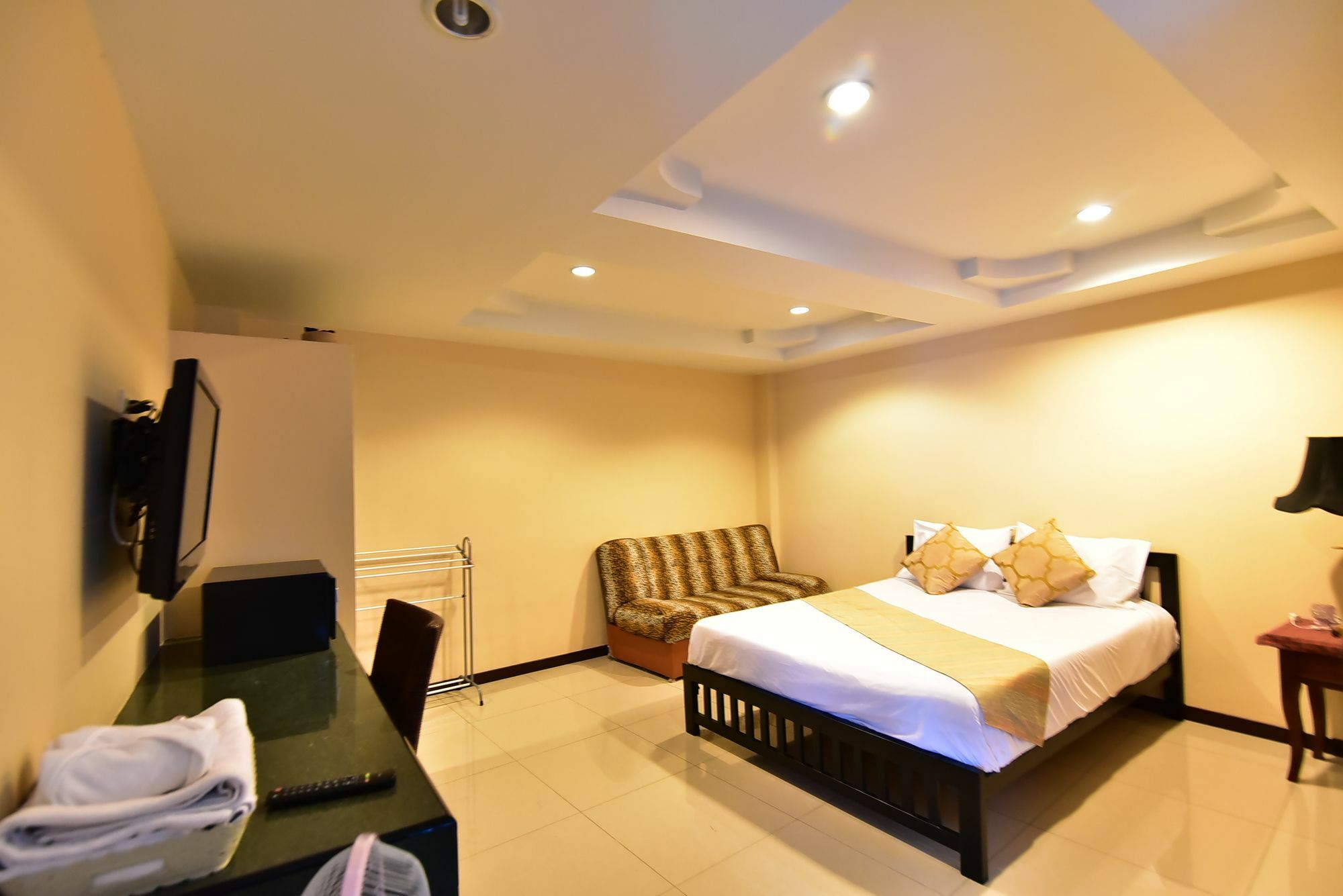 Joy House Jomtien Beach