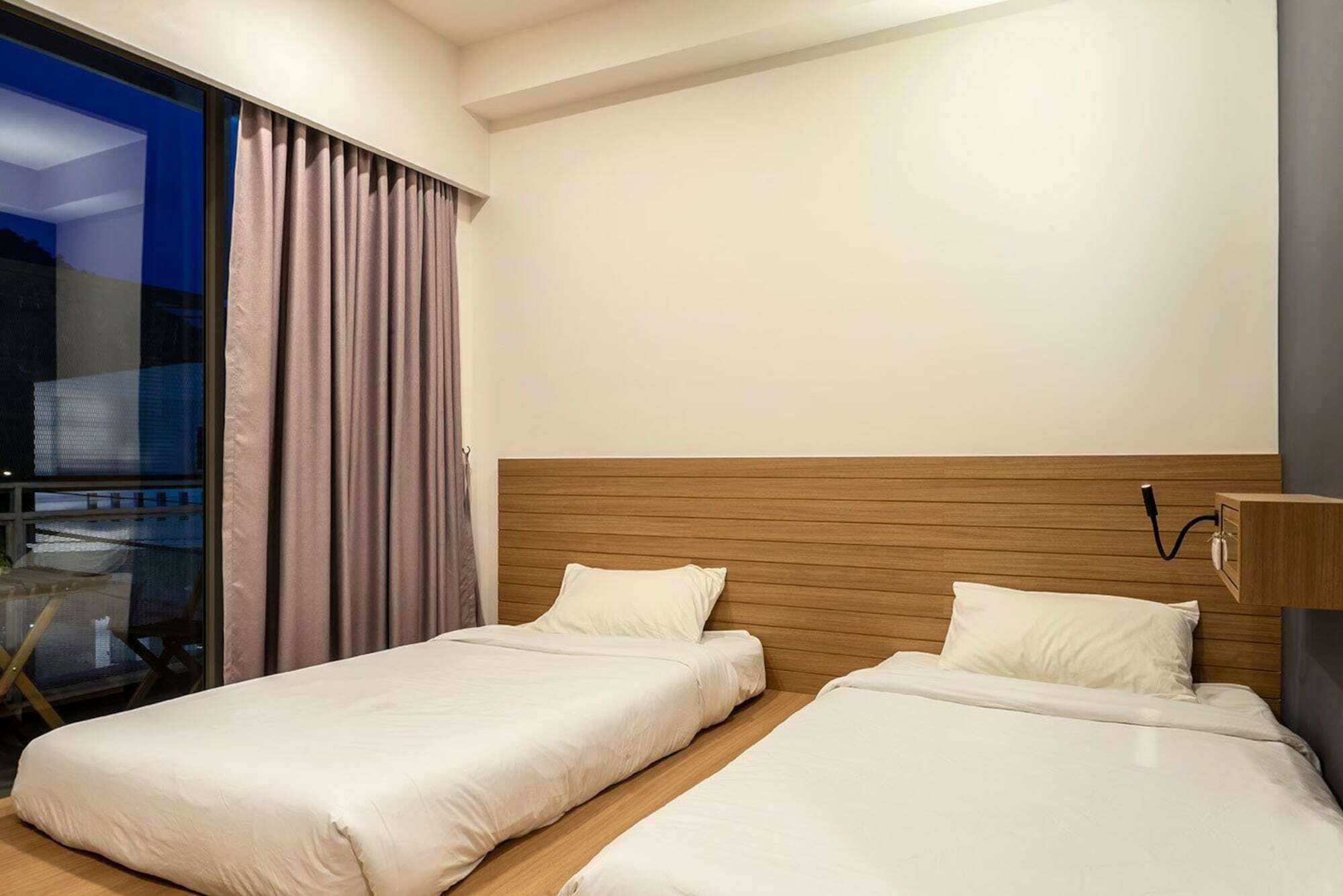 Stay@kata Poshtel * Karon