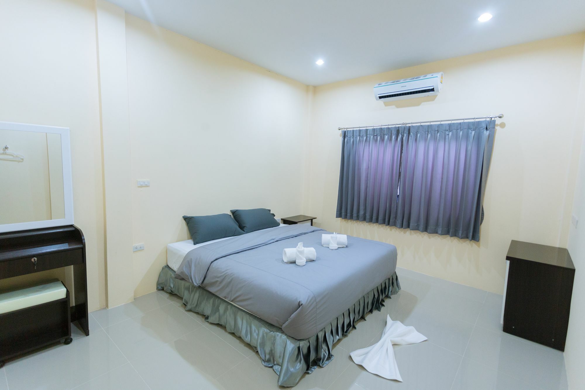 Haad Chaweng And Resort 3*