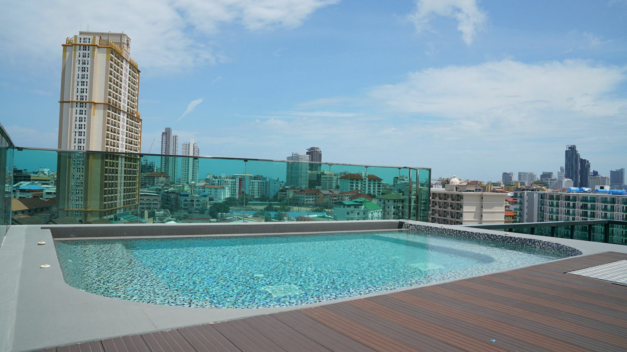 Urban Attitude Apartment Pattaya