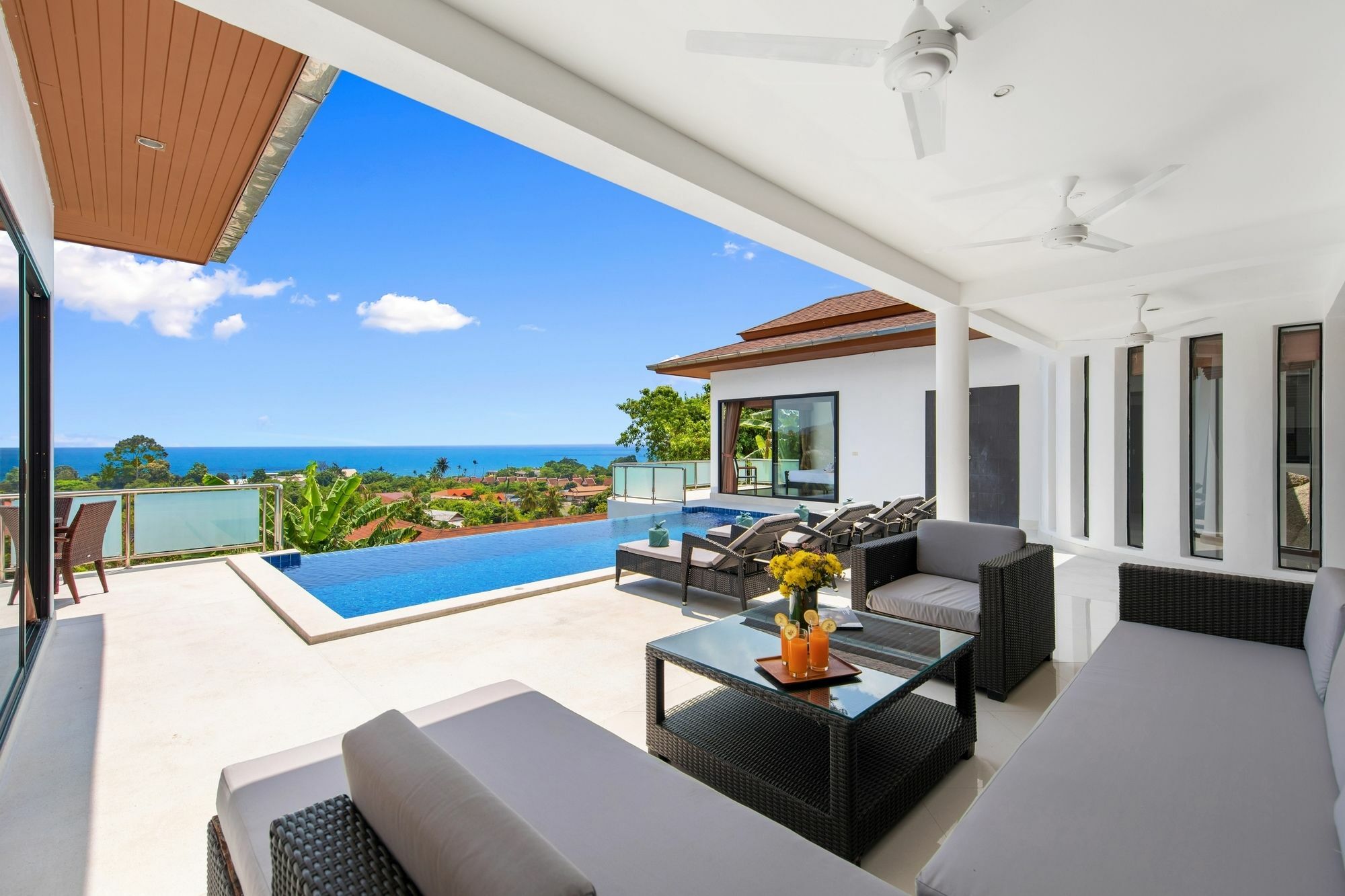 Sunny Banks - Modern Sea View 4 Bed Pool Villa *