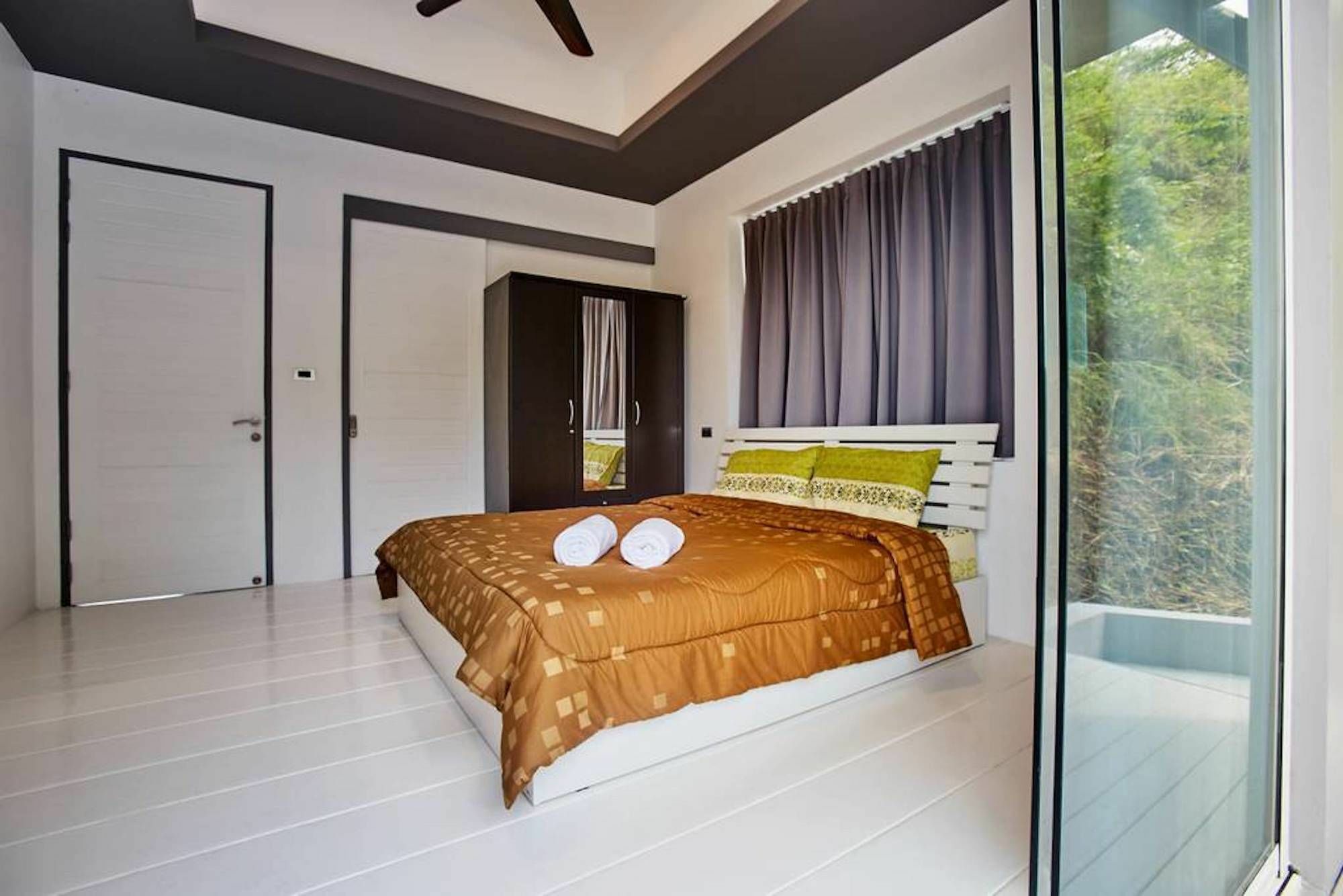 Vicky Samui Villa *