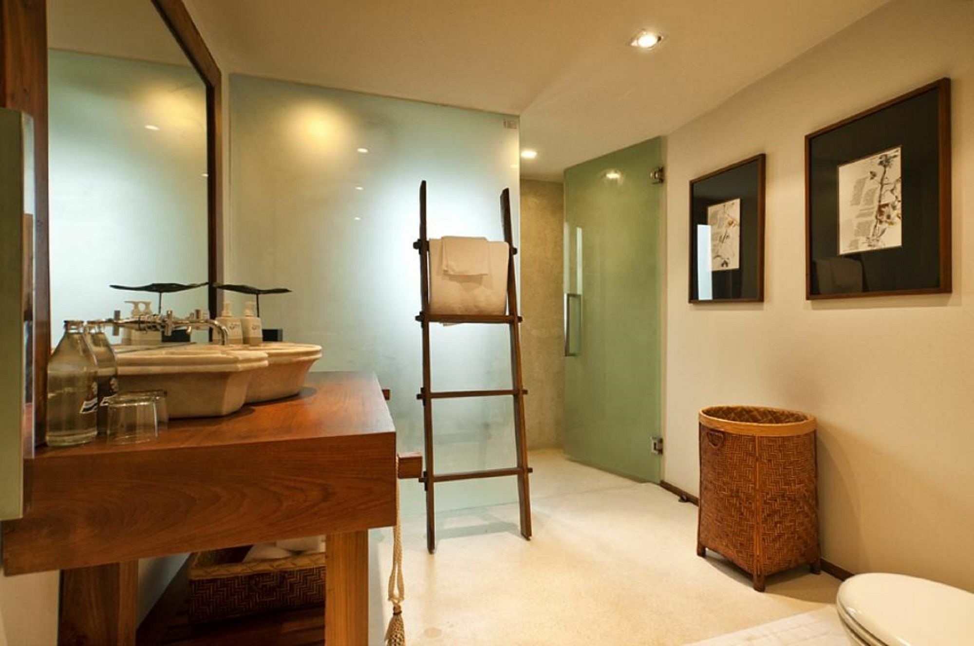 Riva Villa Mae Nam