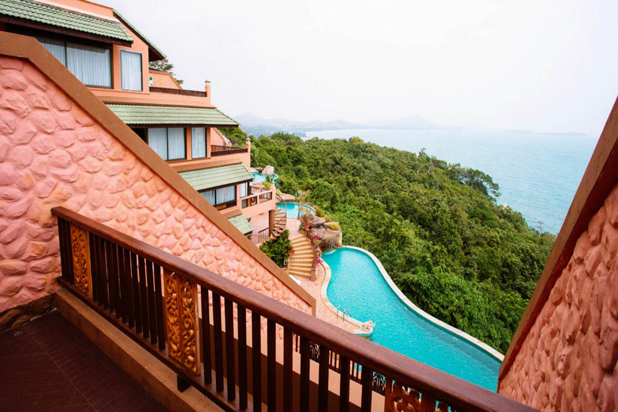 Samui Bayview & - Sha Resort 3*