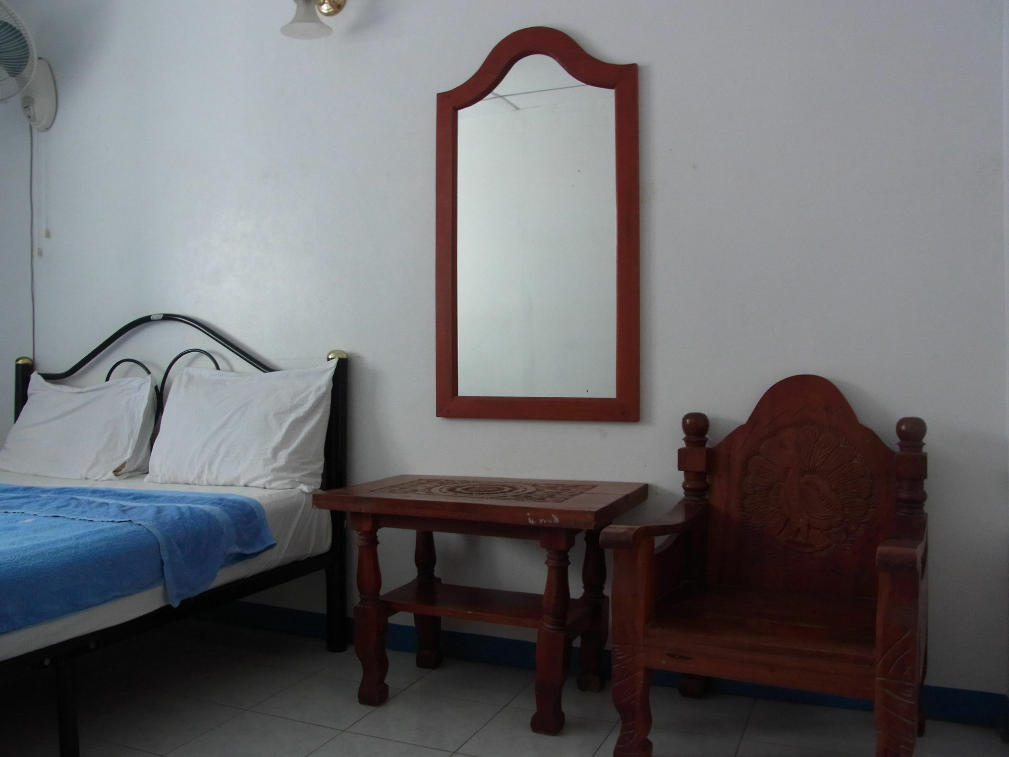 Niku Guest house 2*