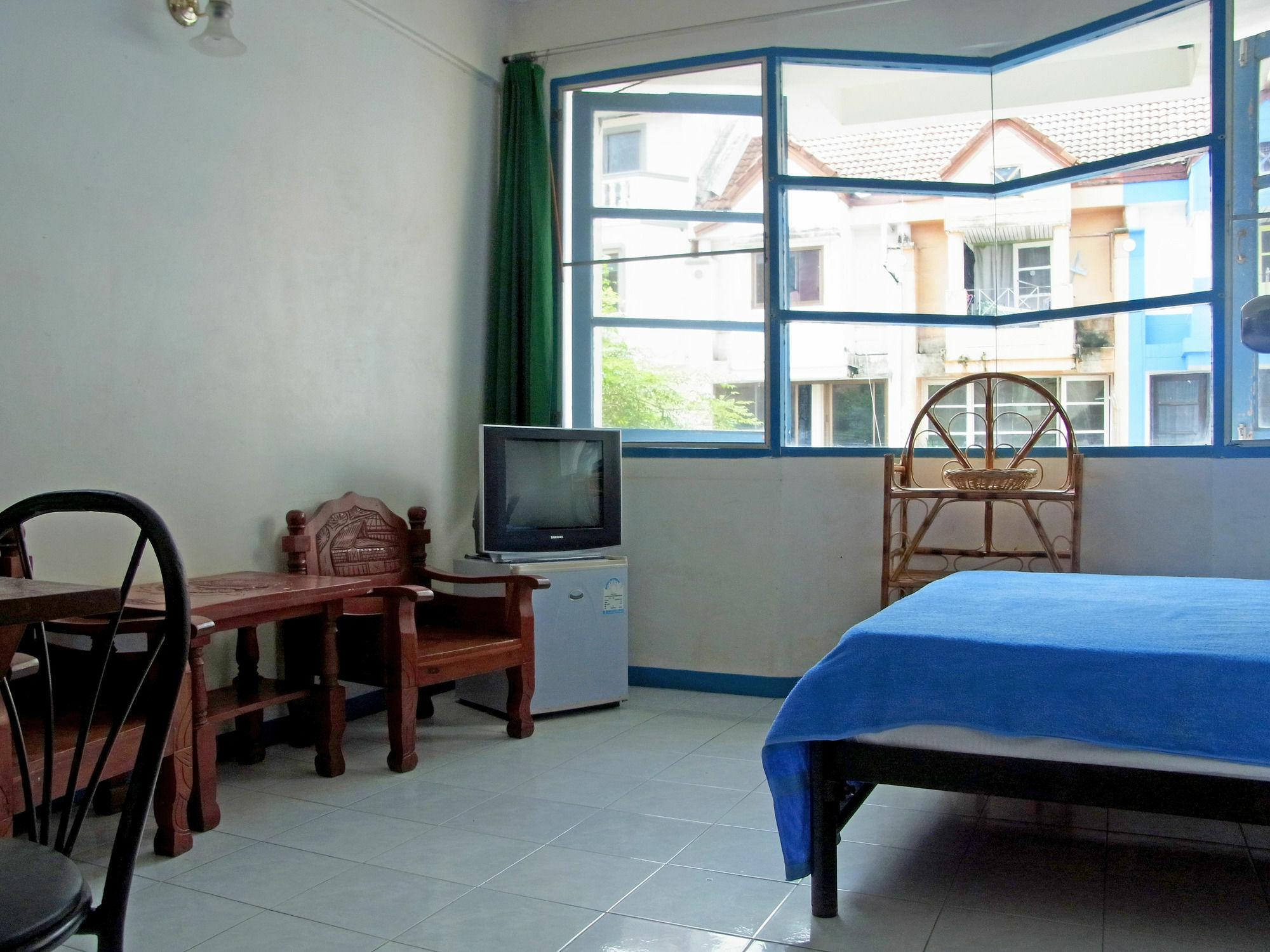 Niku Guest house 2*