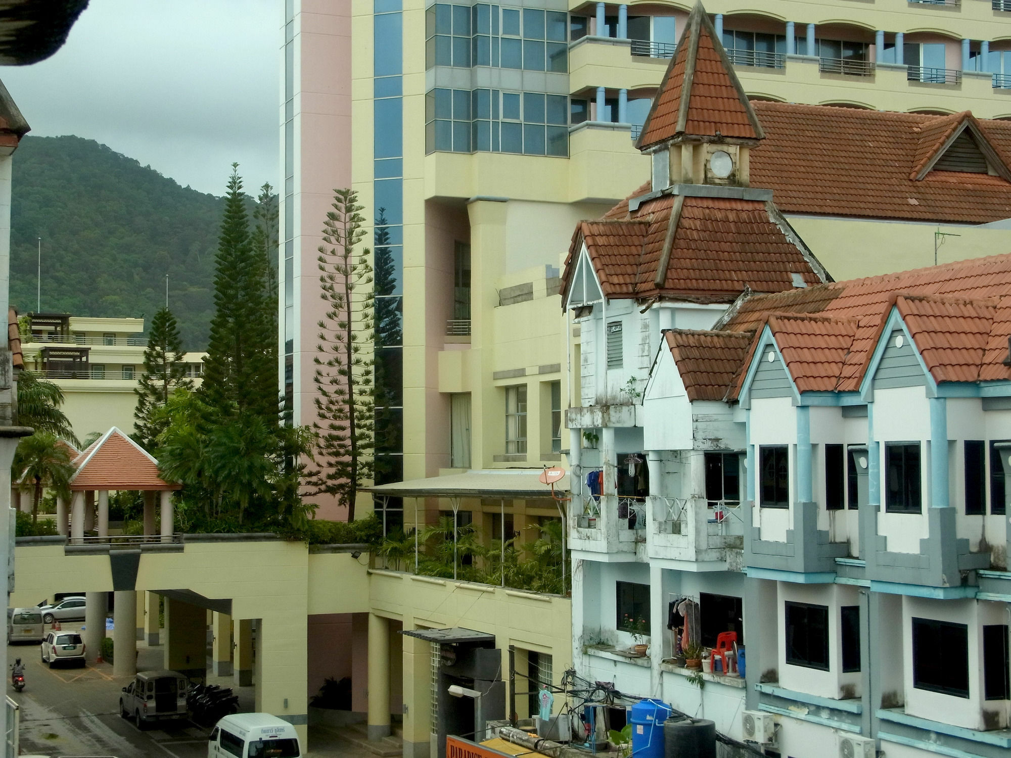 Niku Guest house