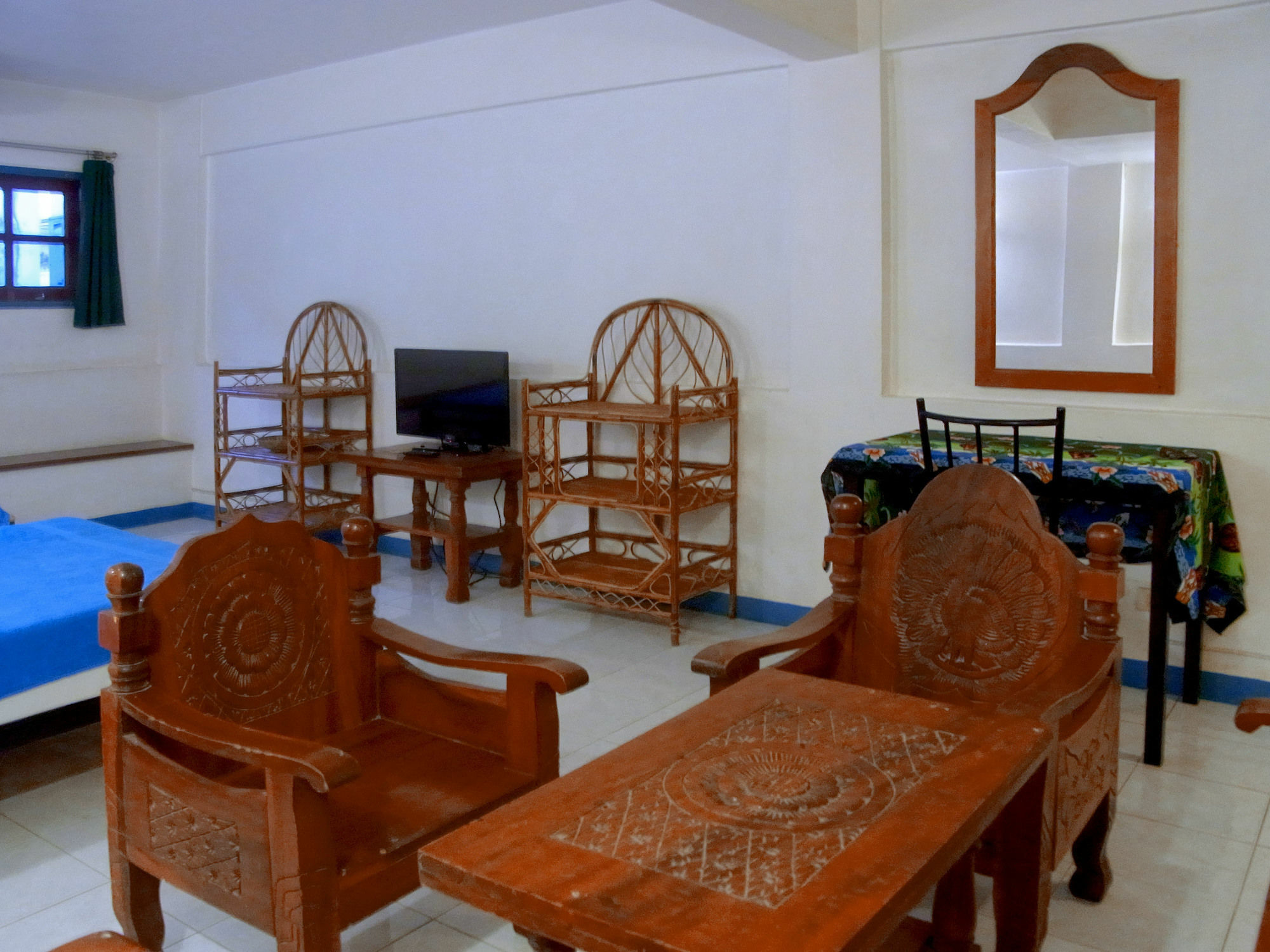 Niku Guest house
