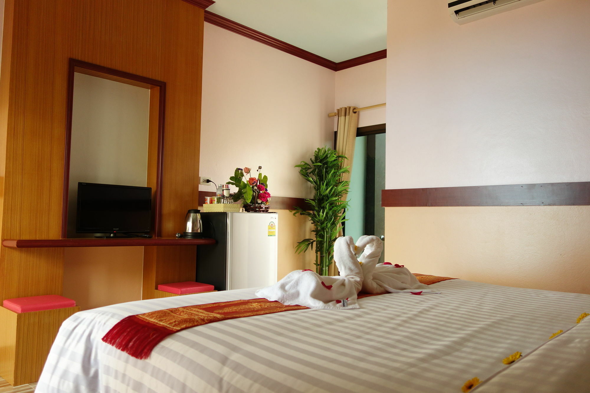 Airport Phuket Garden Resort
