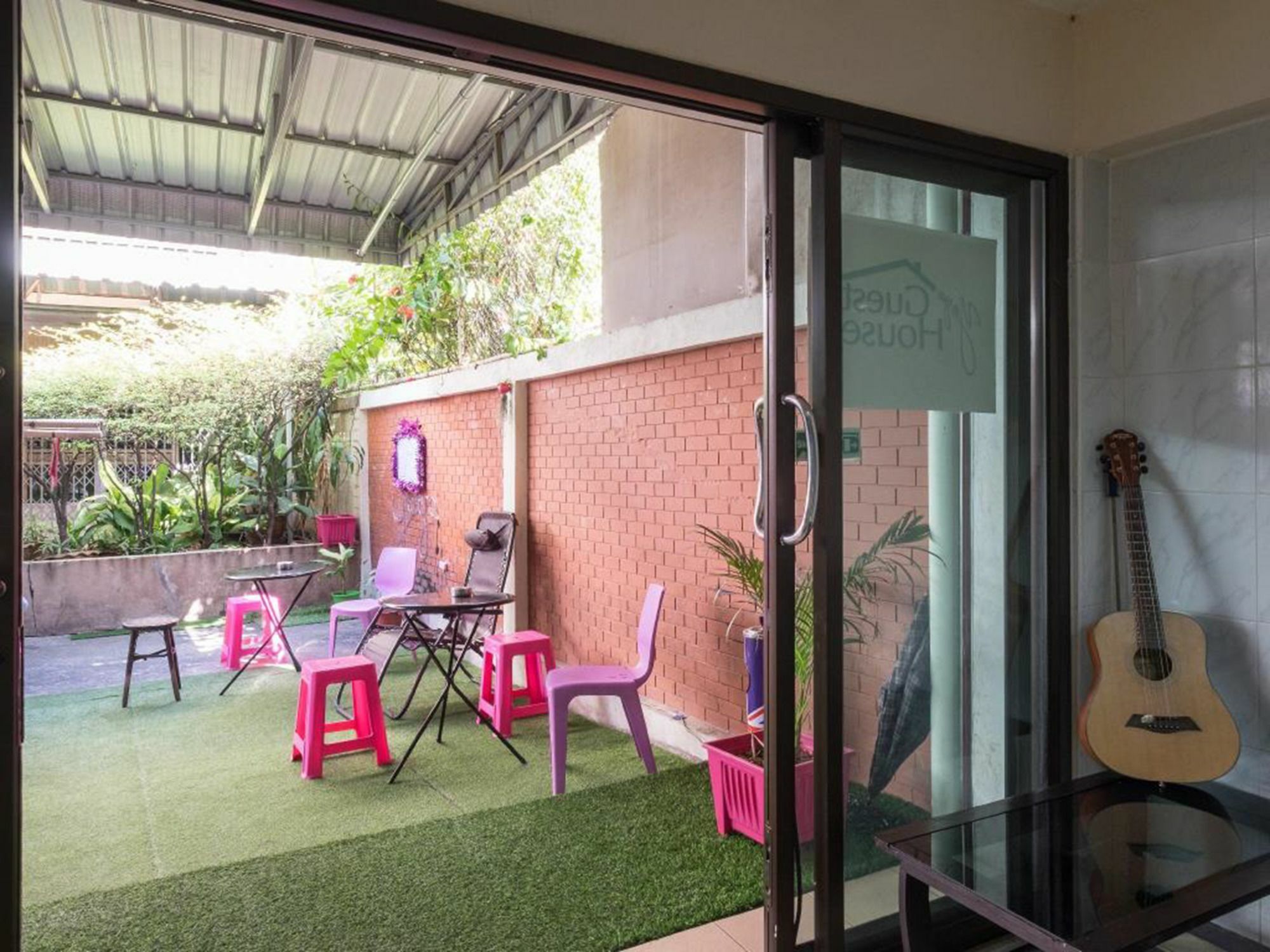 Yaya Guest house Bangkok
