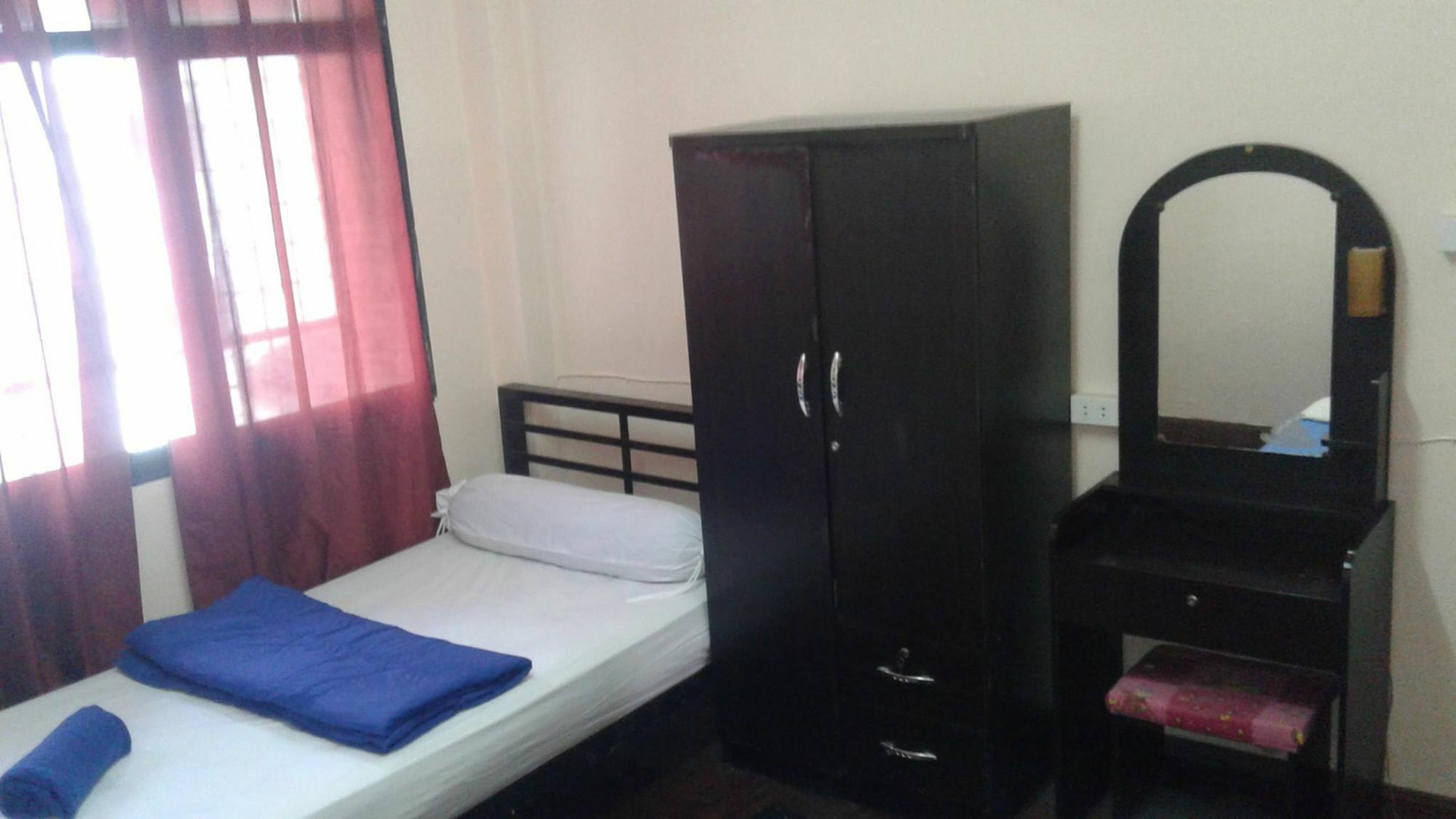 Guest house Yaya 2*