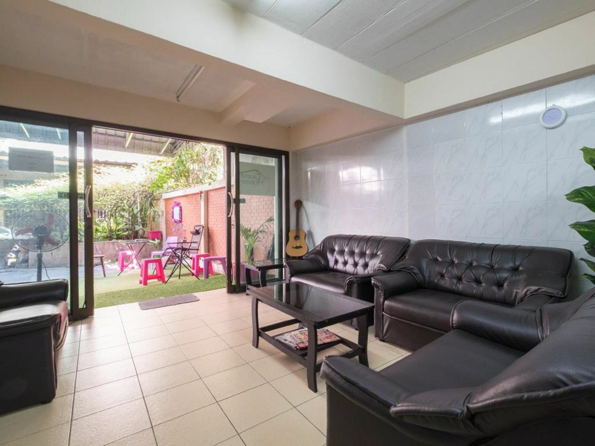 Yaya Guest house