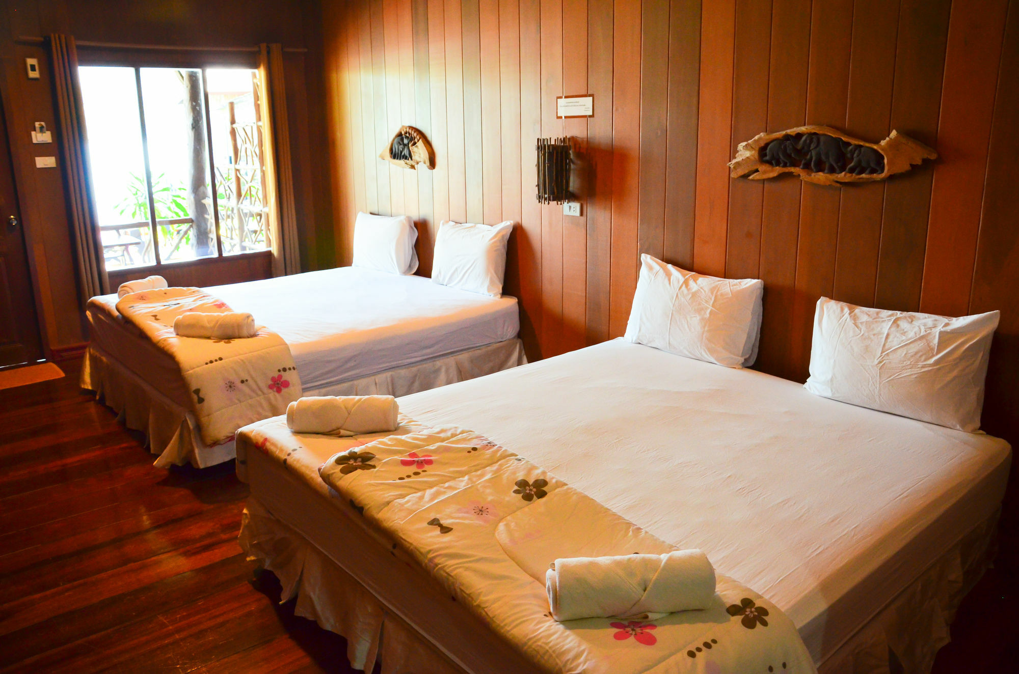 Resort Salakphet 2*