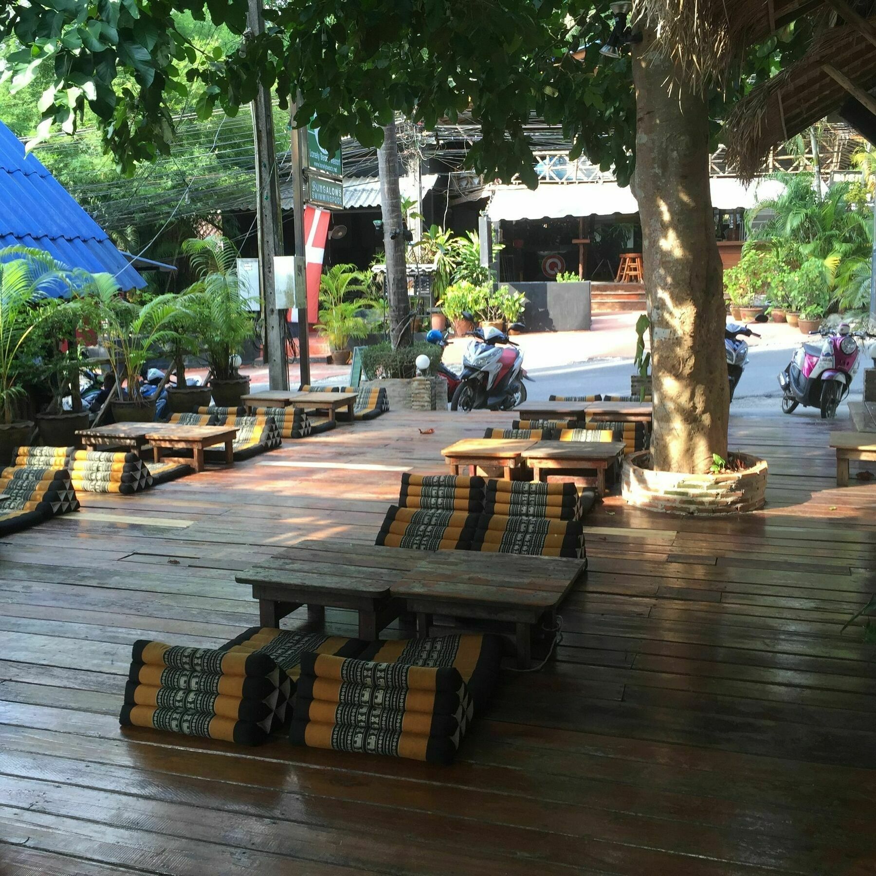 Resort Lonely Pool 3*