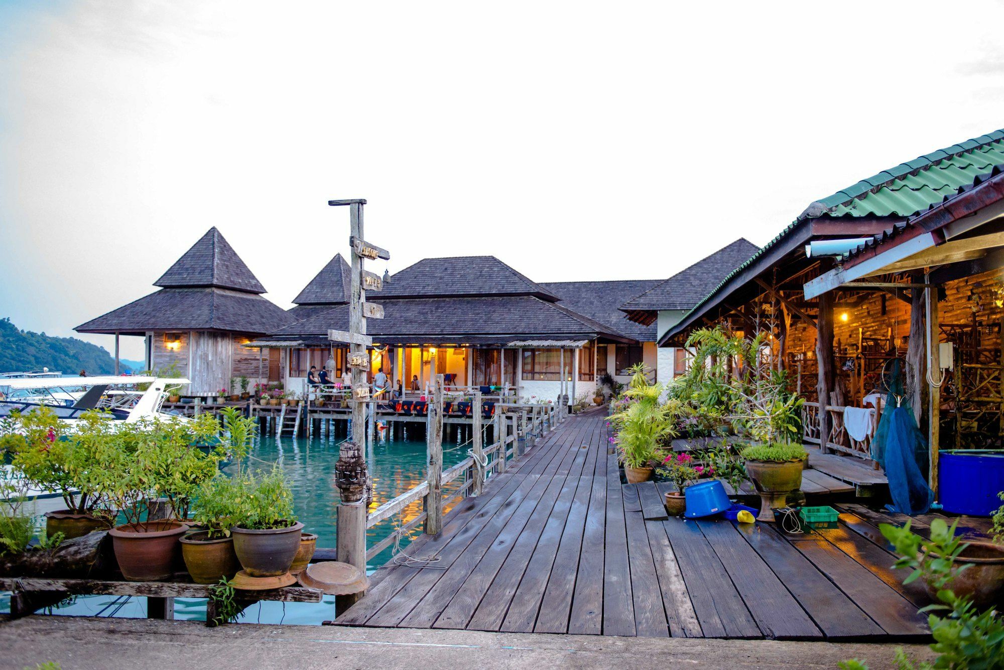 Salakphet Resort 2*