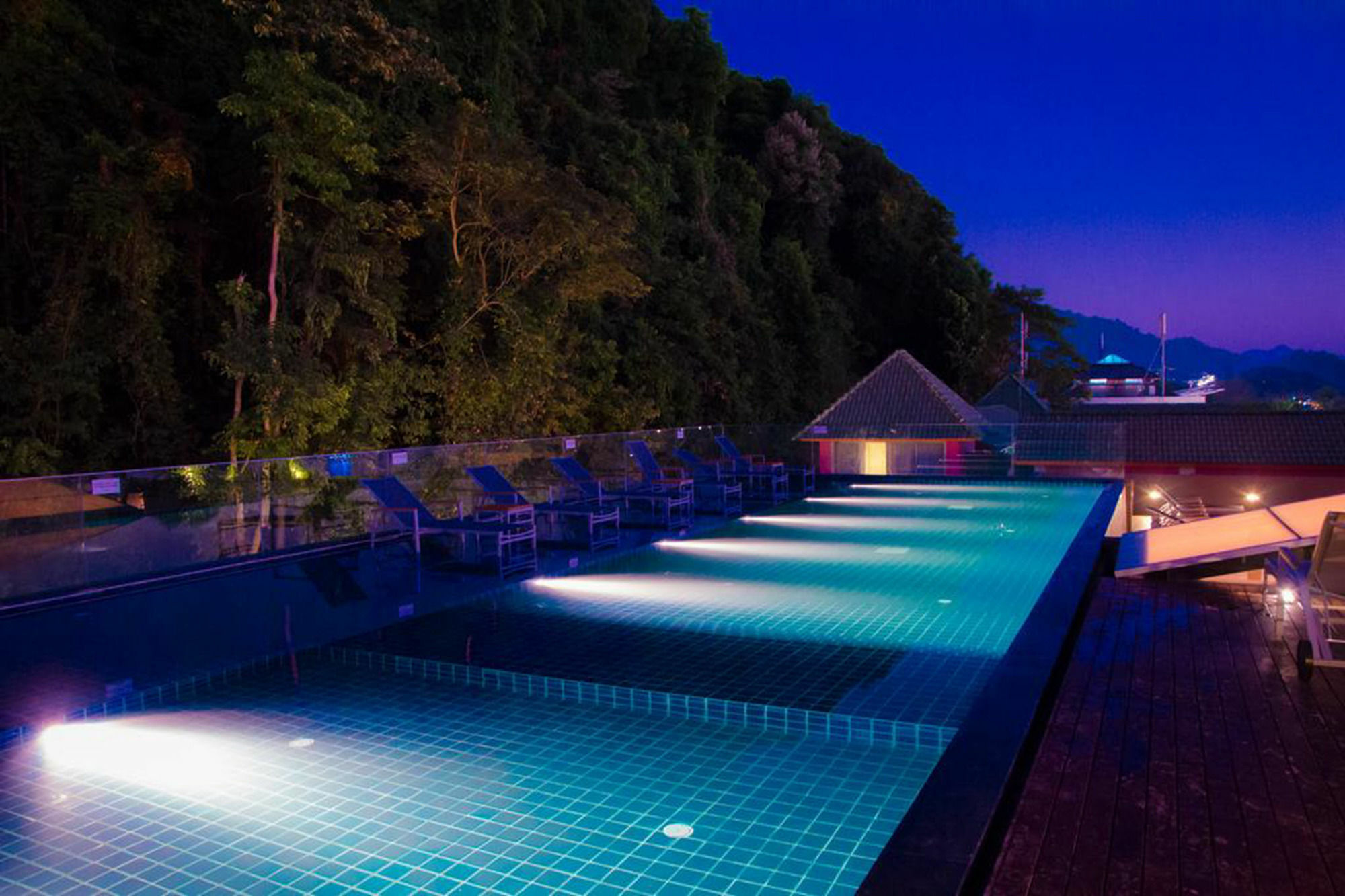 The Erawan -sha Extra Koh Chang