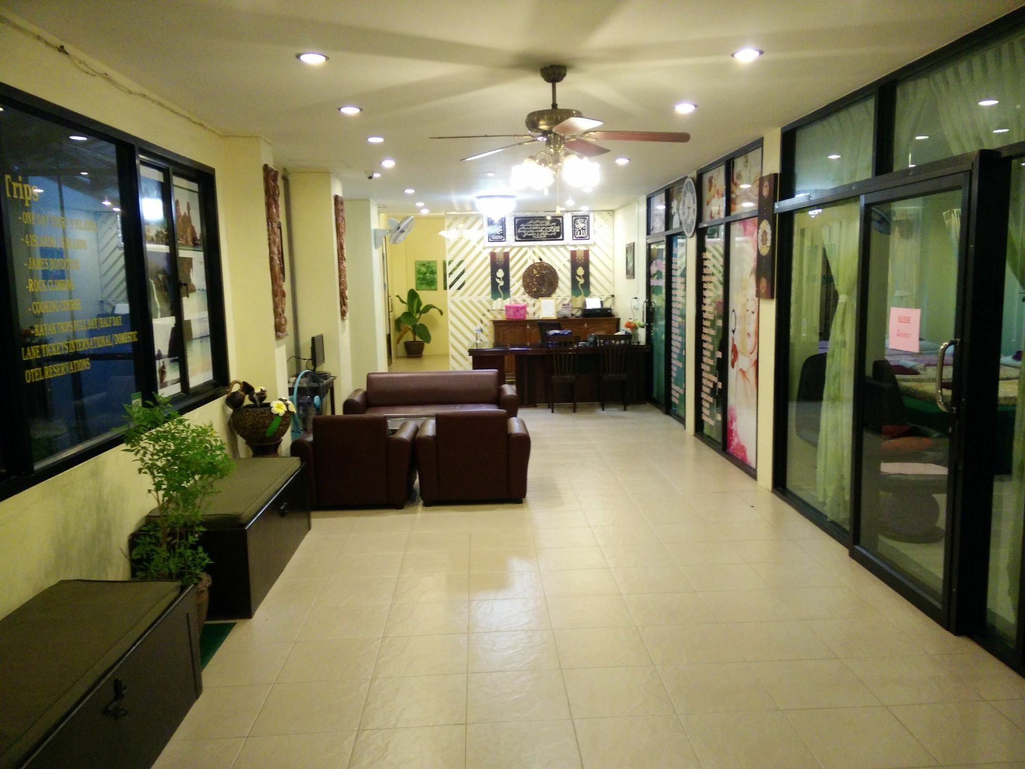 Guest house Baan Pulaoon 2*