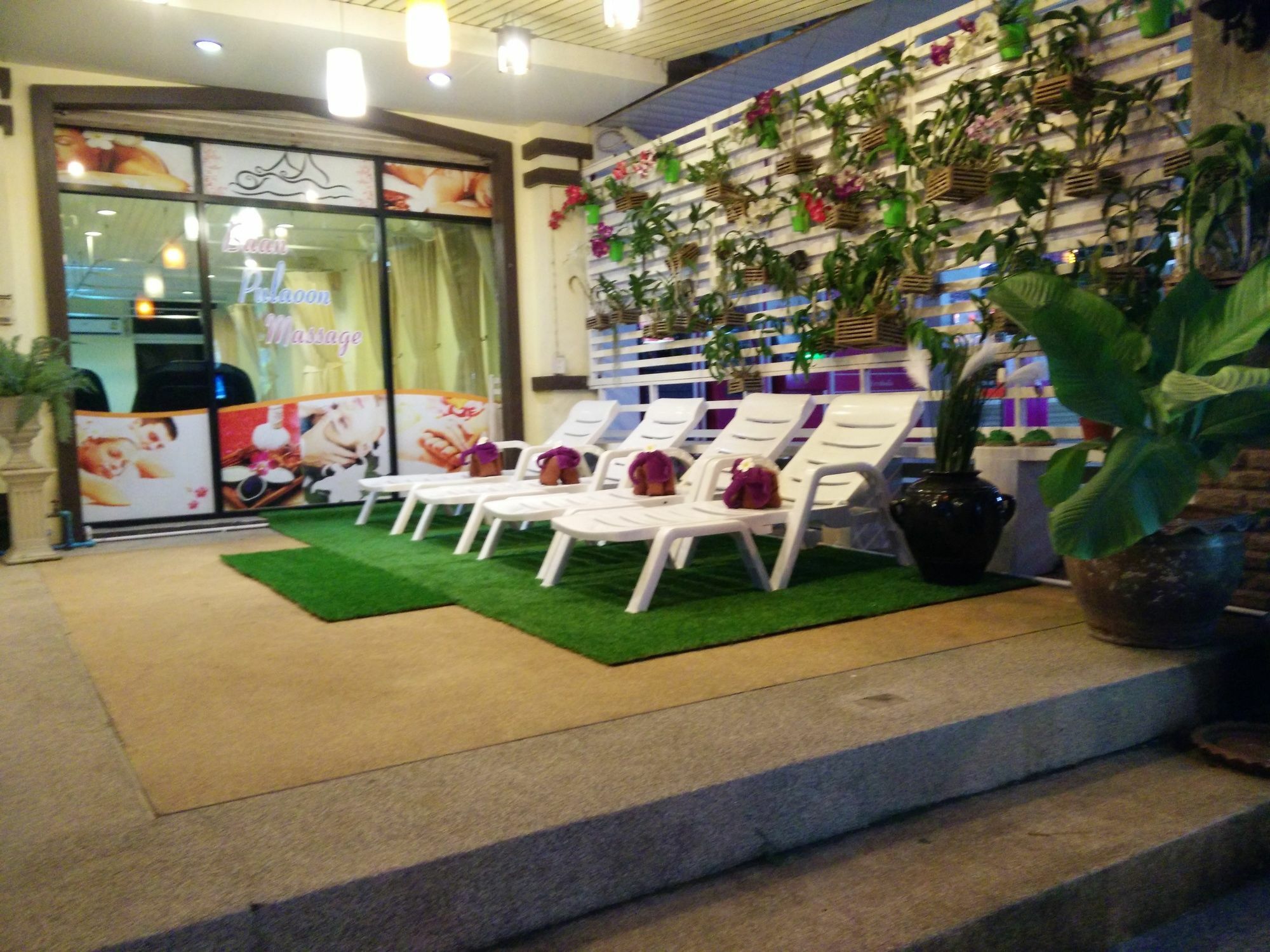 Guest house Baan Pulaoon