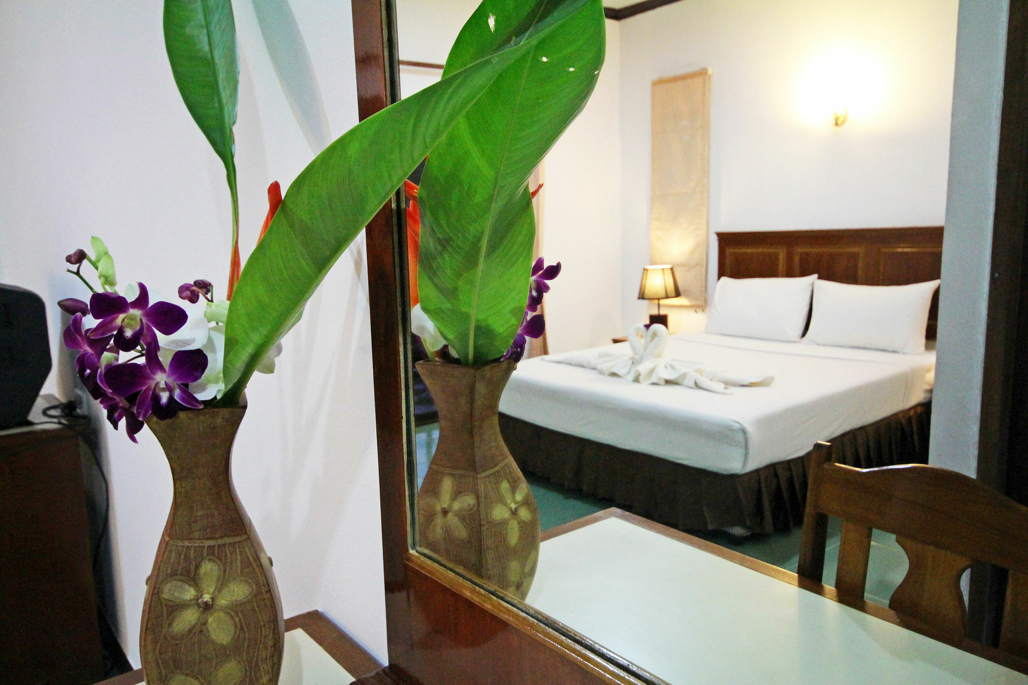 Lanta Sabai & 3*