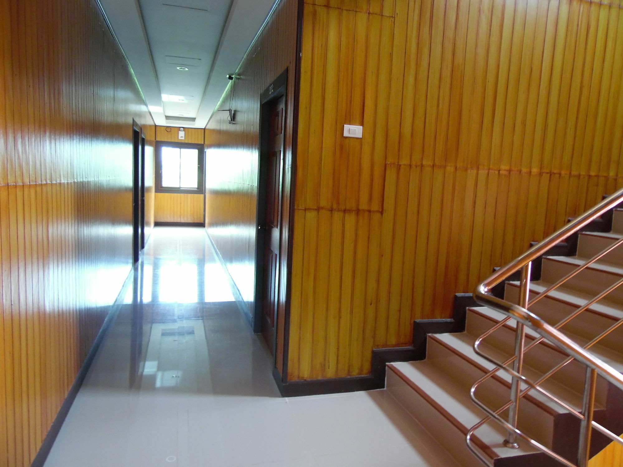 Phu Tubkaek View House Hotel