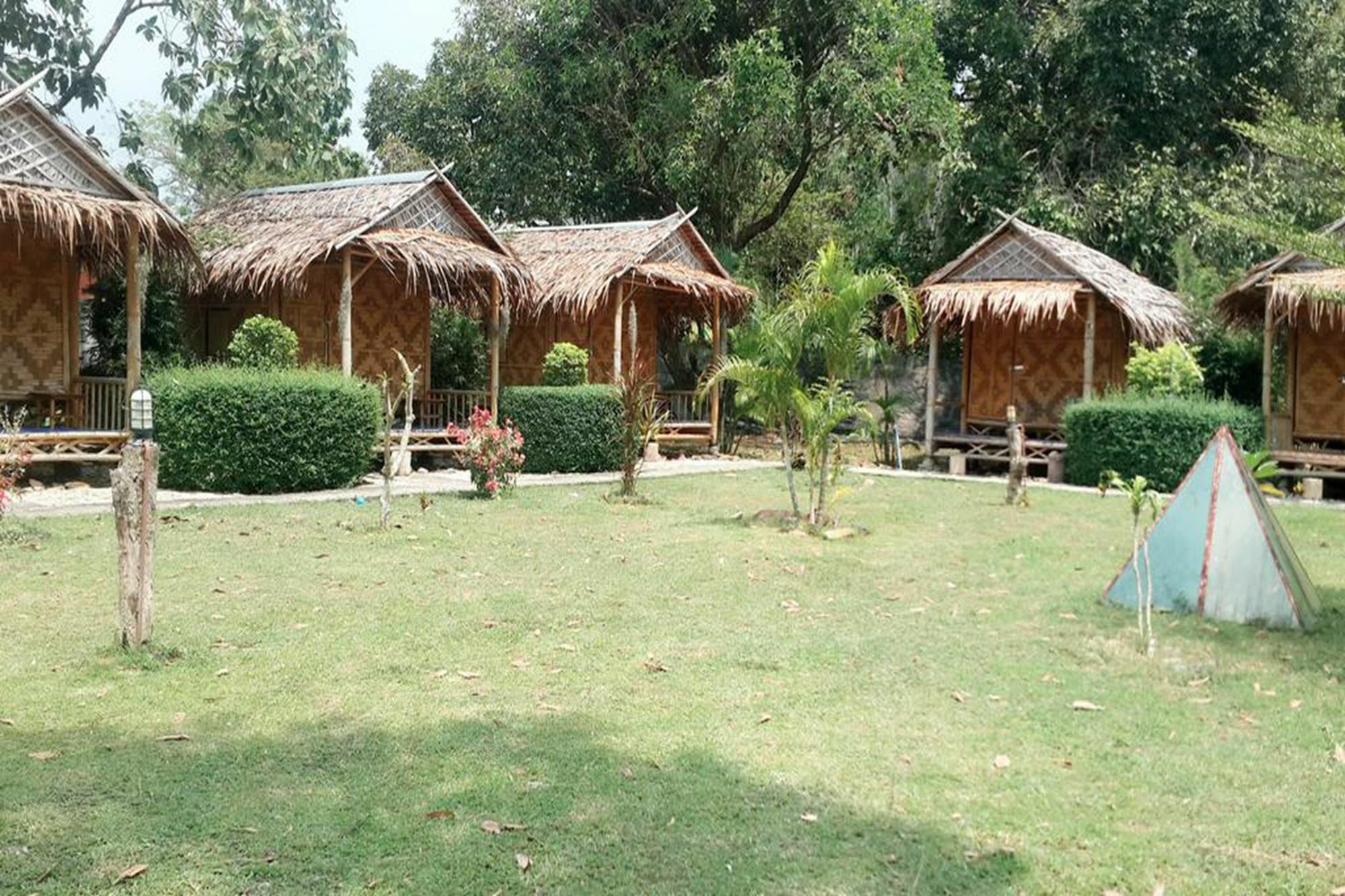 Hostel Unseen *