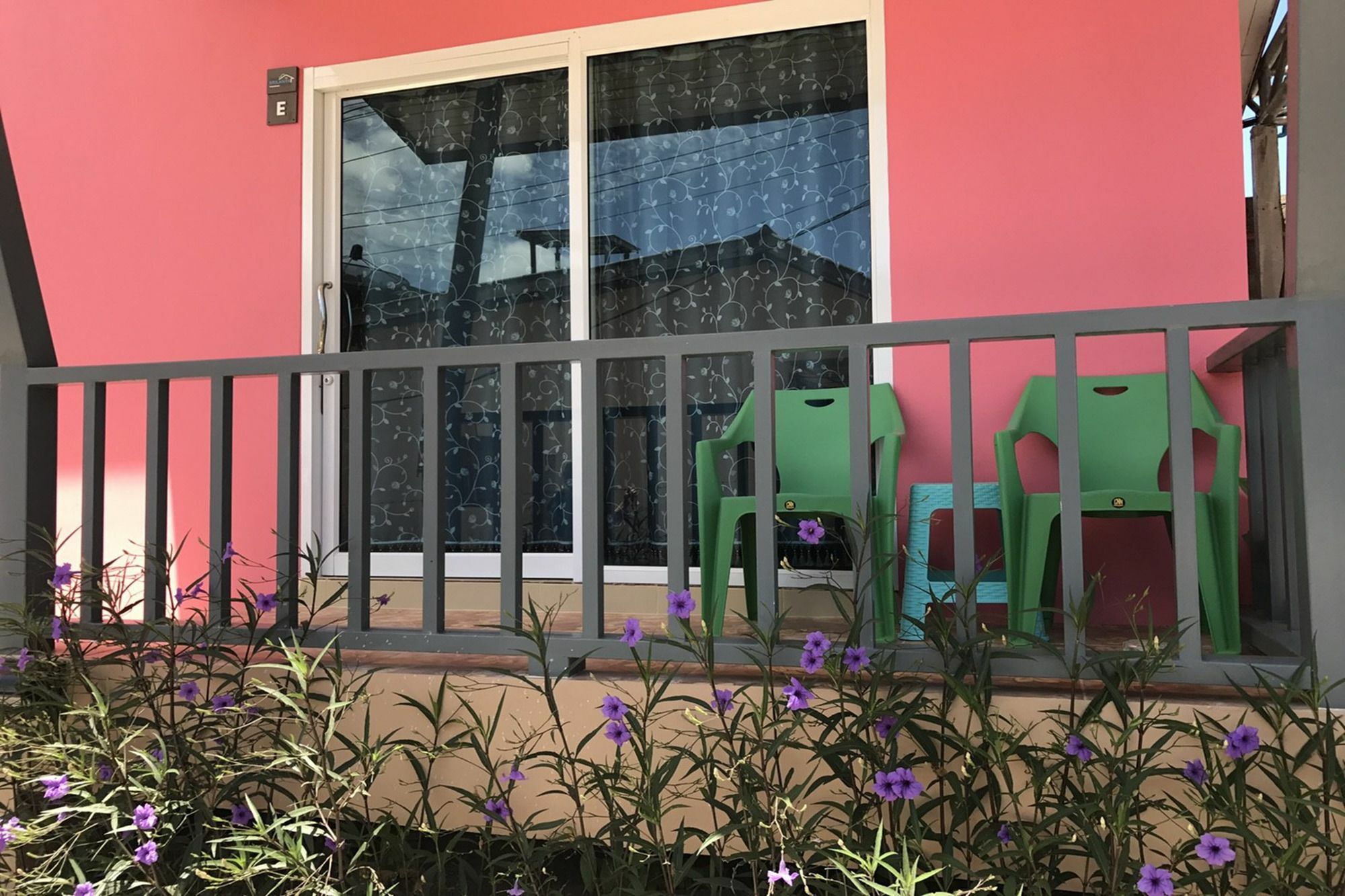 Guest house Baan Sri Lanta 2*