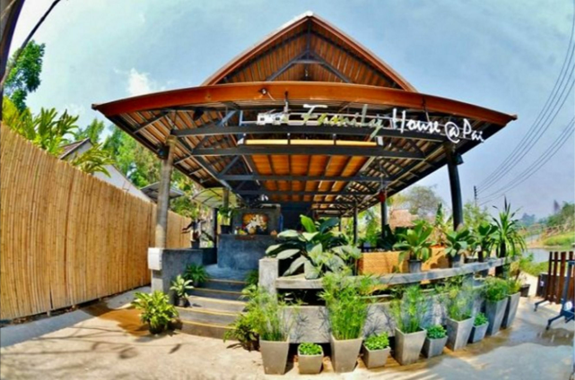 Resort Family House @ 3*
