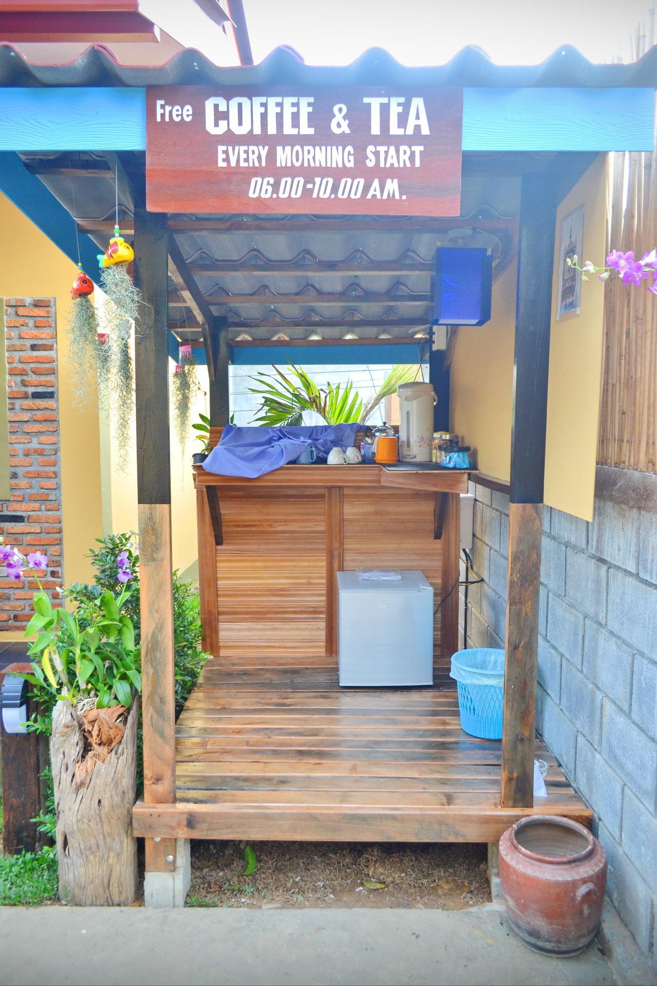 Guest house Lanta Baan Nok 2*