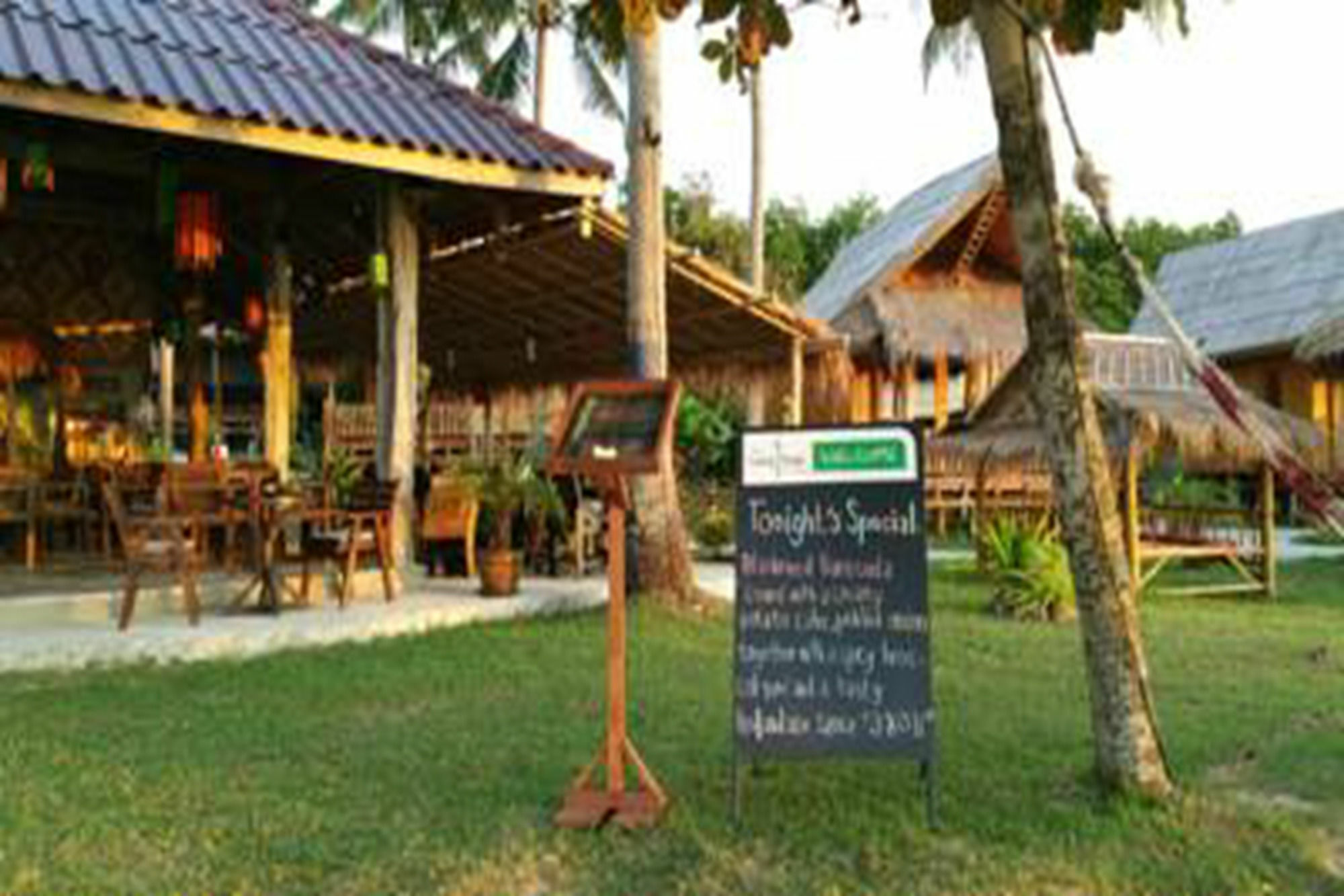 Lazy Days Hotel