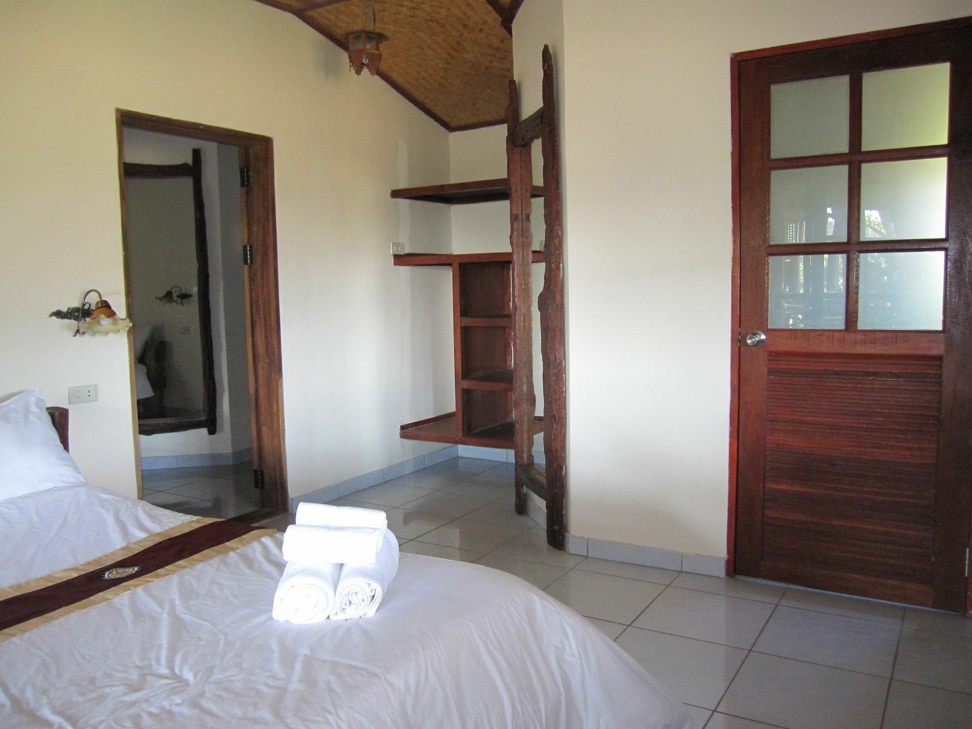 Xpai Guest house 3*