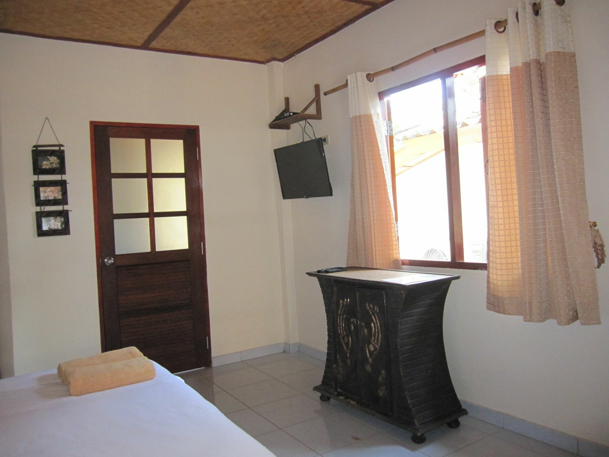 Guest house Xpai 3*