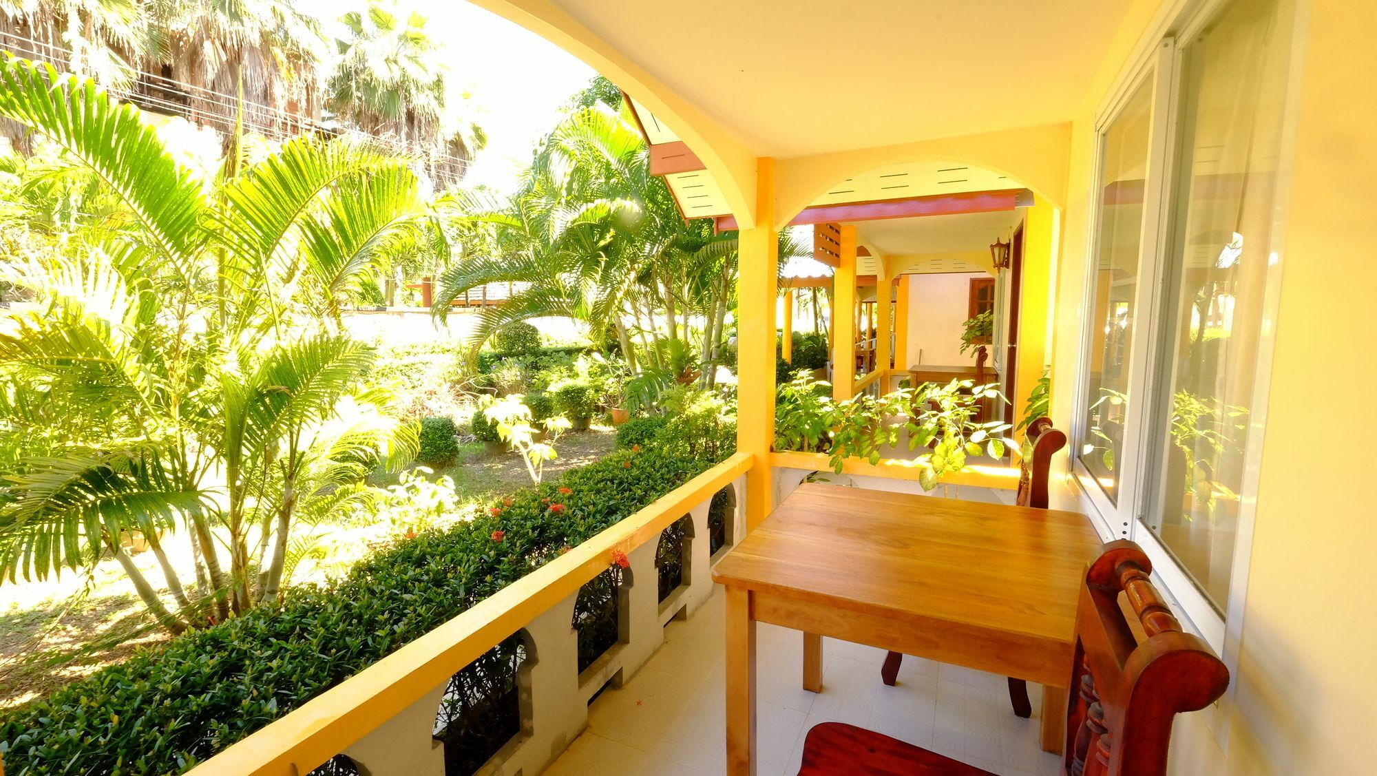 Lanta Together Guest house 2*