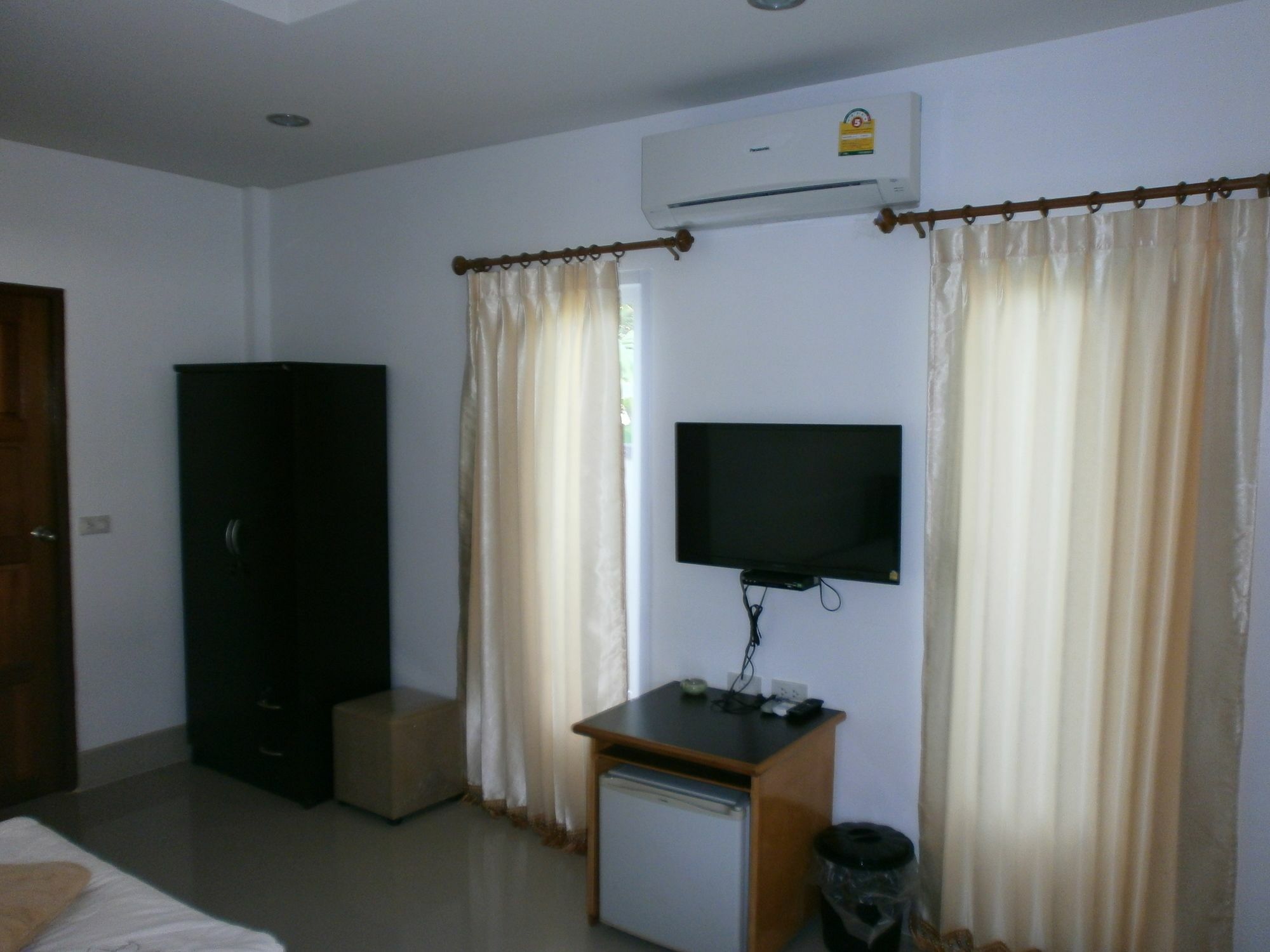 Lanta Together Guest house