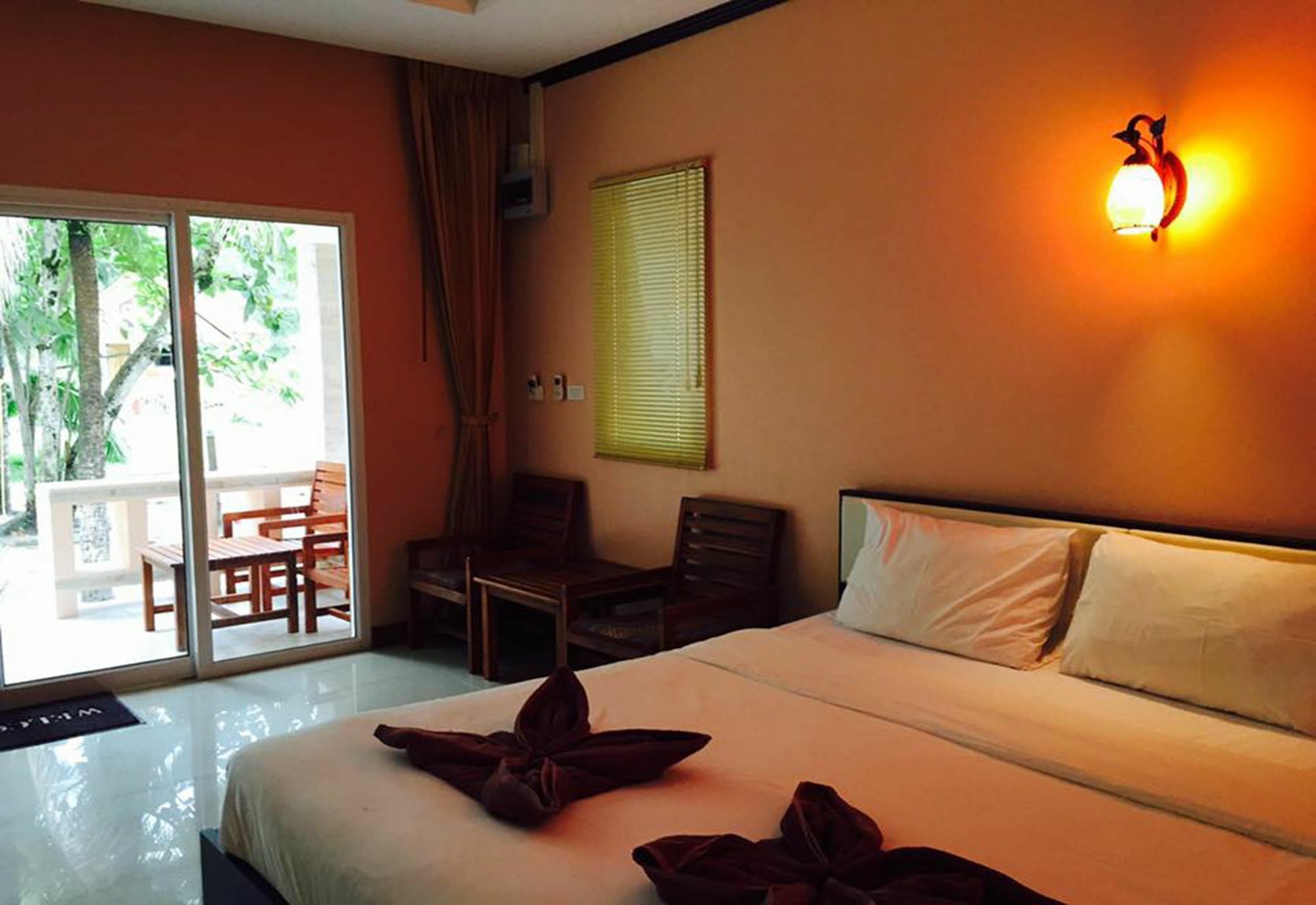 Ao Thong Resort