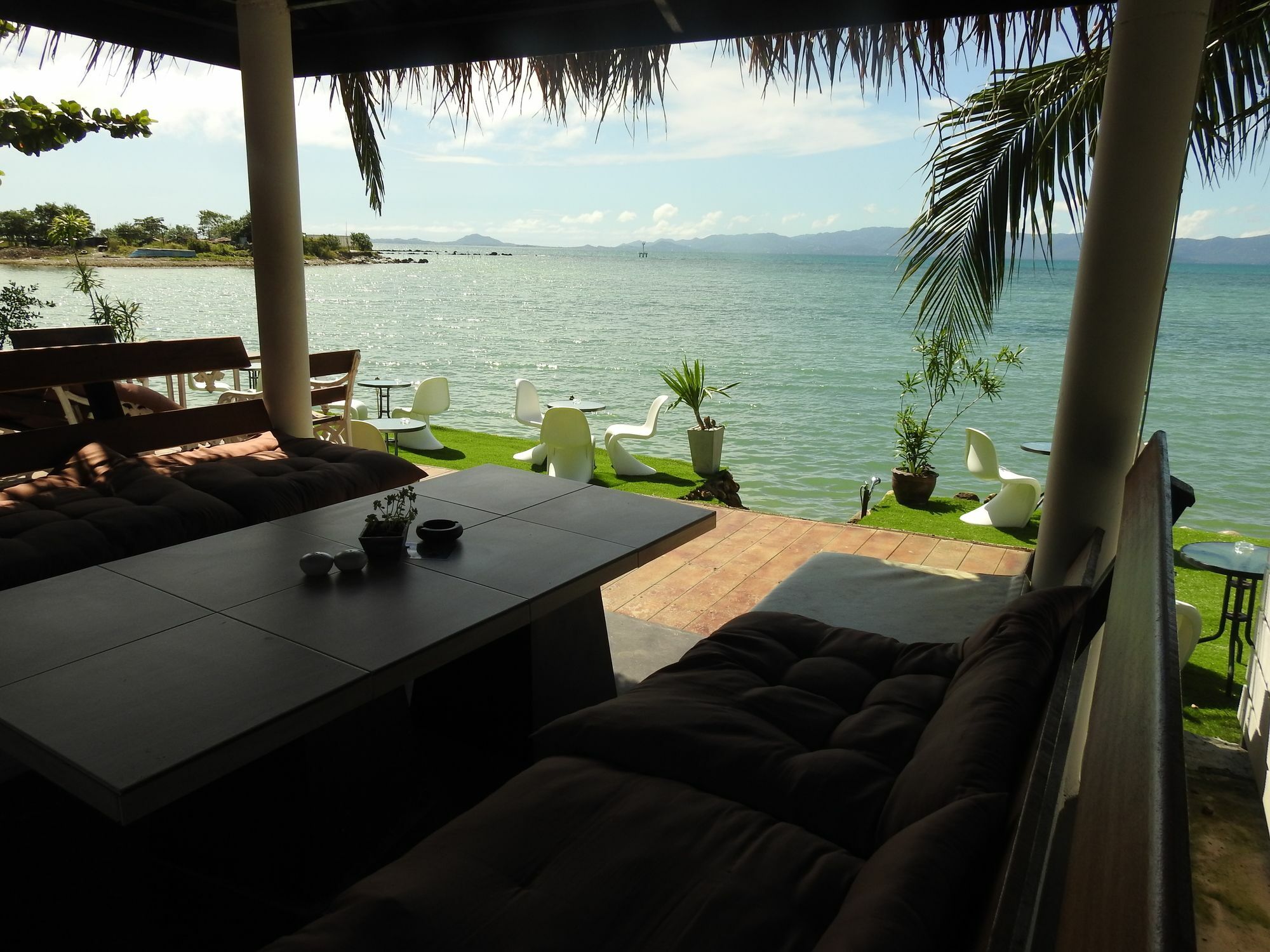 La Casa Tropicana By Cospace Lodge *